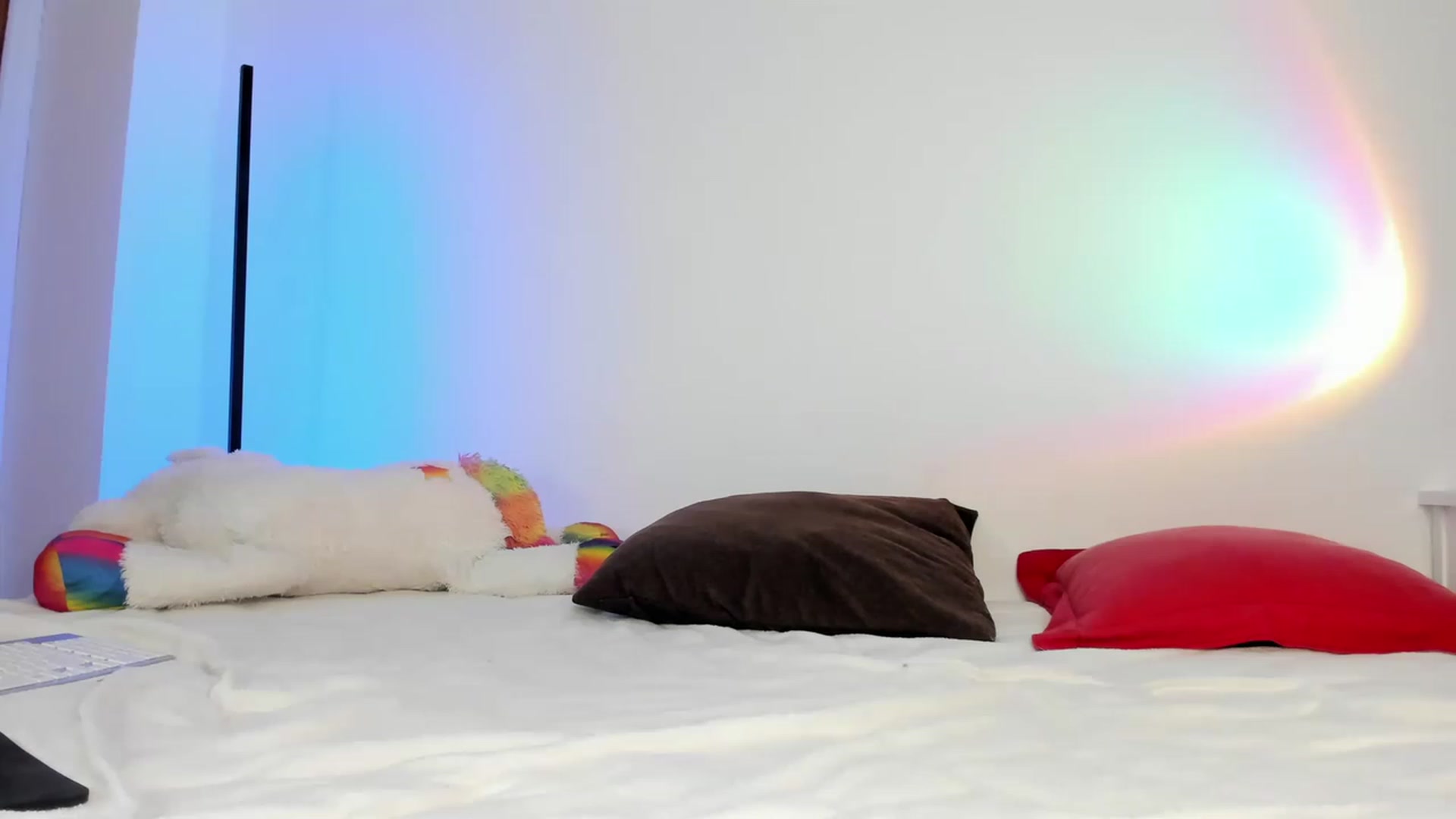 Gallery image thumbnail from Annjoy's myfreecams stream on, 04/15/2023, 05:25 image 3 of 20