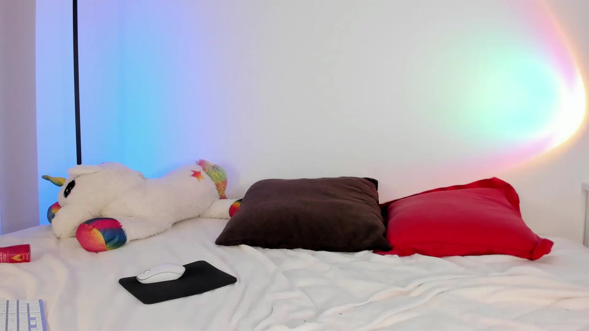 Gallery image thumbnail from Annjoy's myfreecams stream on, 04/21/2023, 09:00 image 12 of 20