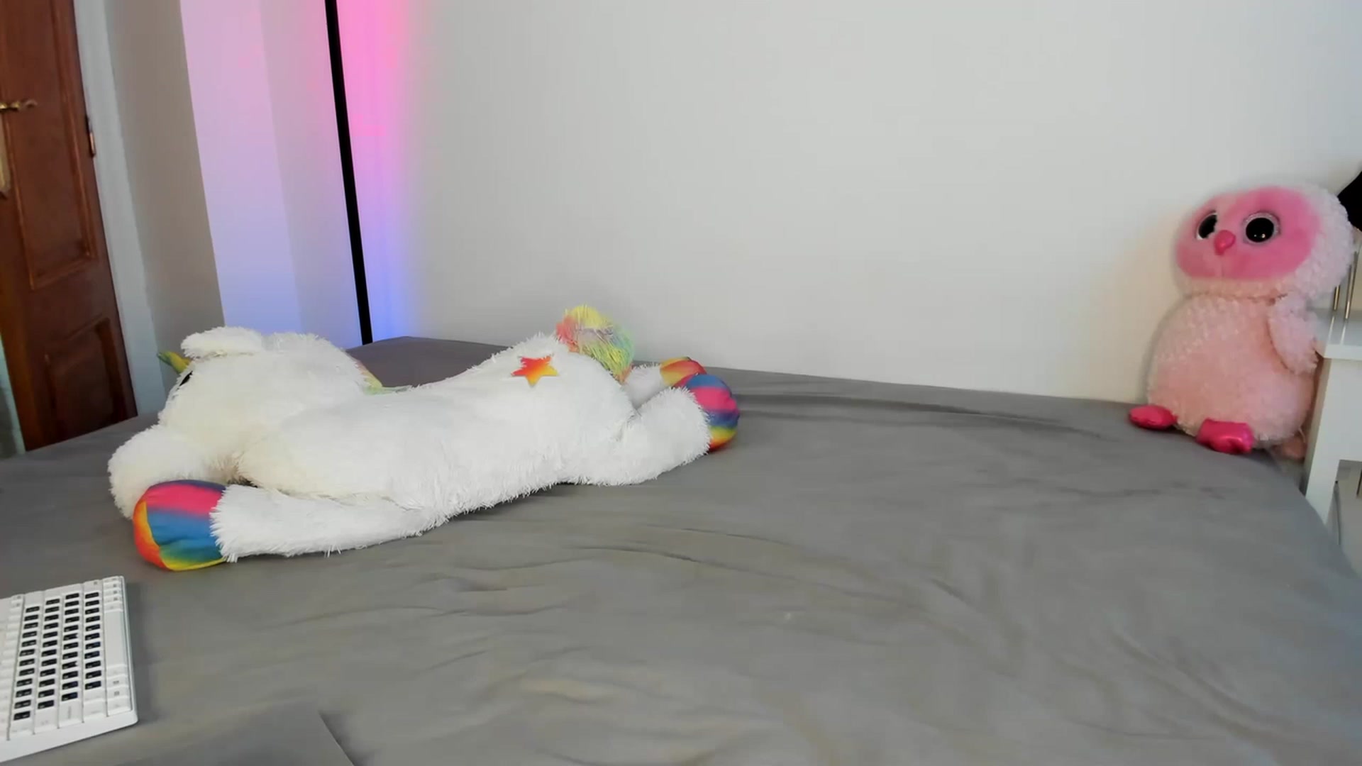 Gallery image thumbnail from Annjoy's myfreecams stream on, 06/24/2023, 09:28 image 1 of 20