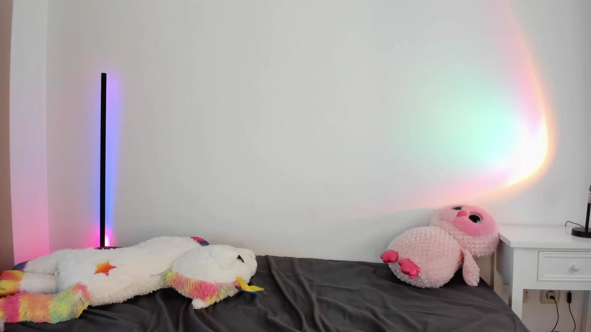 Gallery image thumbnail from Annjoy's myfreecams stream on, 07/24/2023, 10:32 image 8 of 20