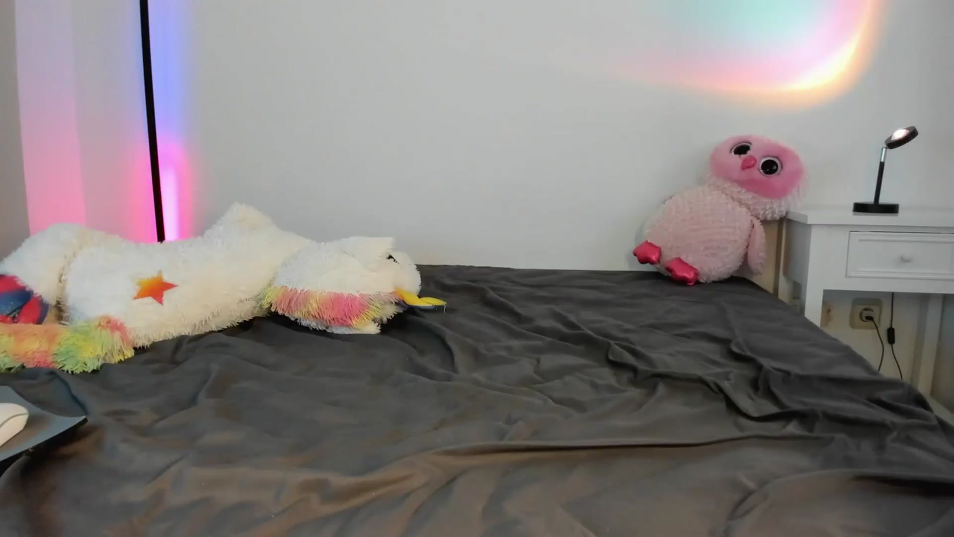 Gallery image thumbnail from Annjoy's myfreecams stream on, 07/29/2023, 09:08 image 19 of 20