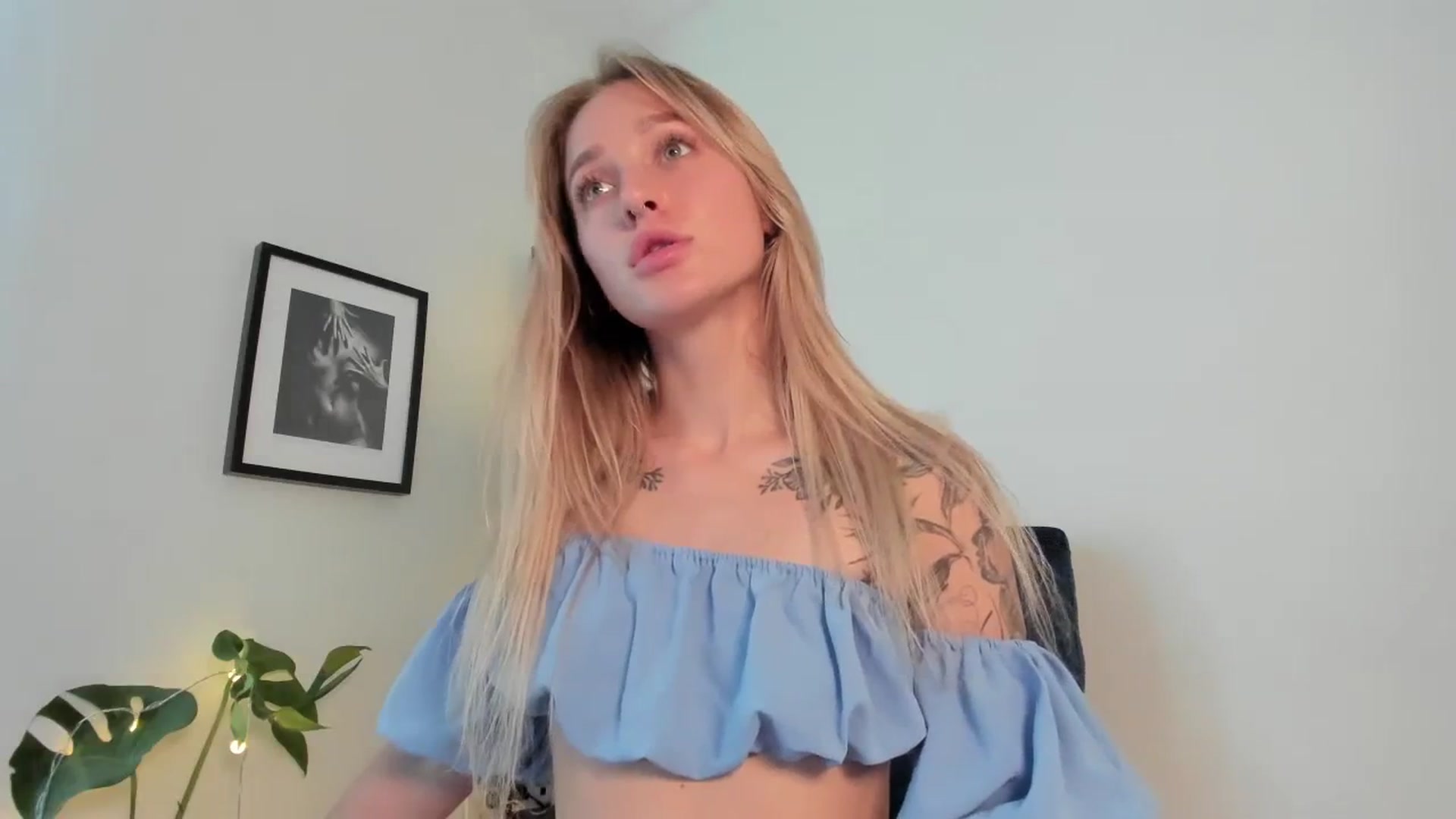 Gallery image thumbnail from Annjoy's myfreecams stream on, 09/09/2023, 10:38 image 6 of 20