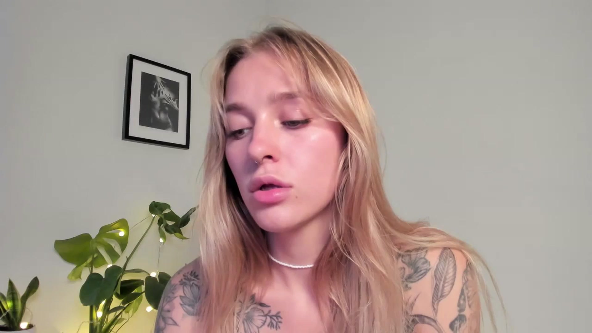 Gallery image thumbnail from Annjoy's myfreecams stream on, 09/15/2023, 09:44 image 9 of 20