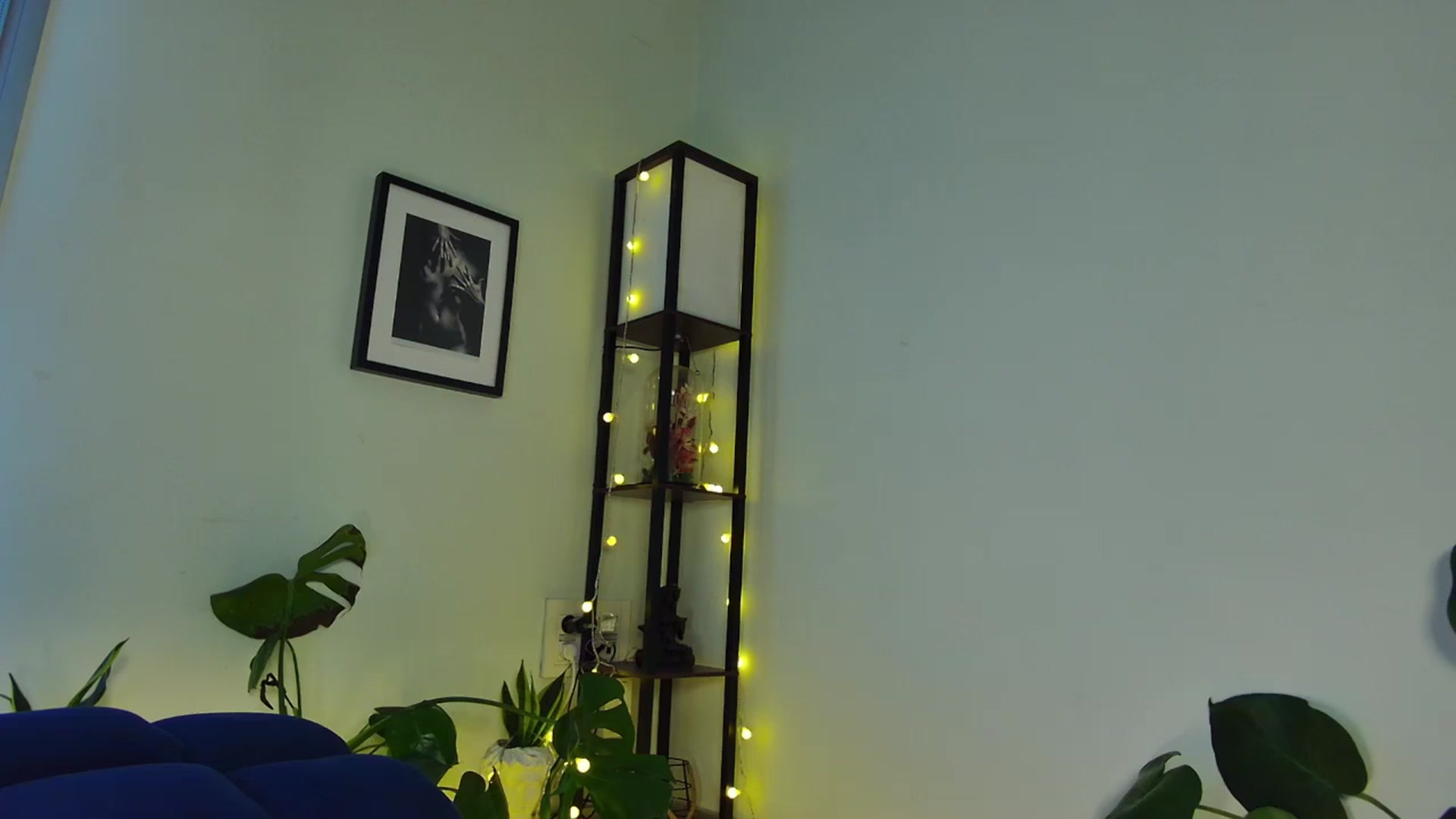 Gallery image thumbnail from Annjoy's myfreecams stream on, 11/09/2023, 07:44 image 12 of 20