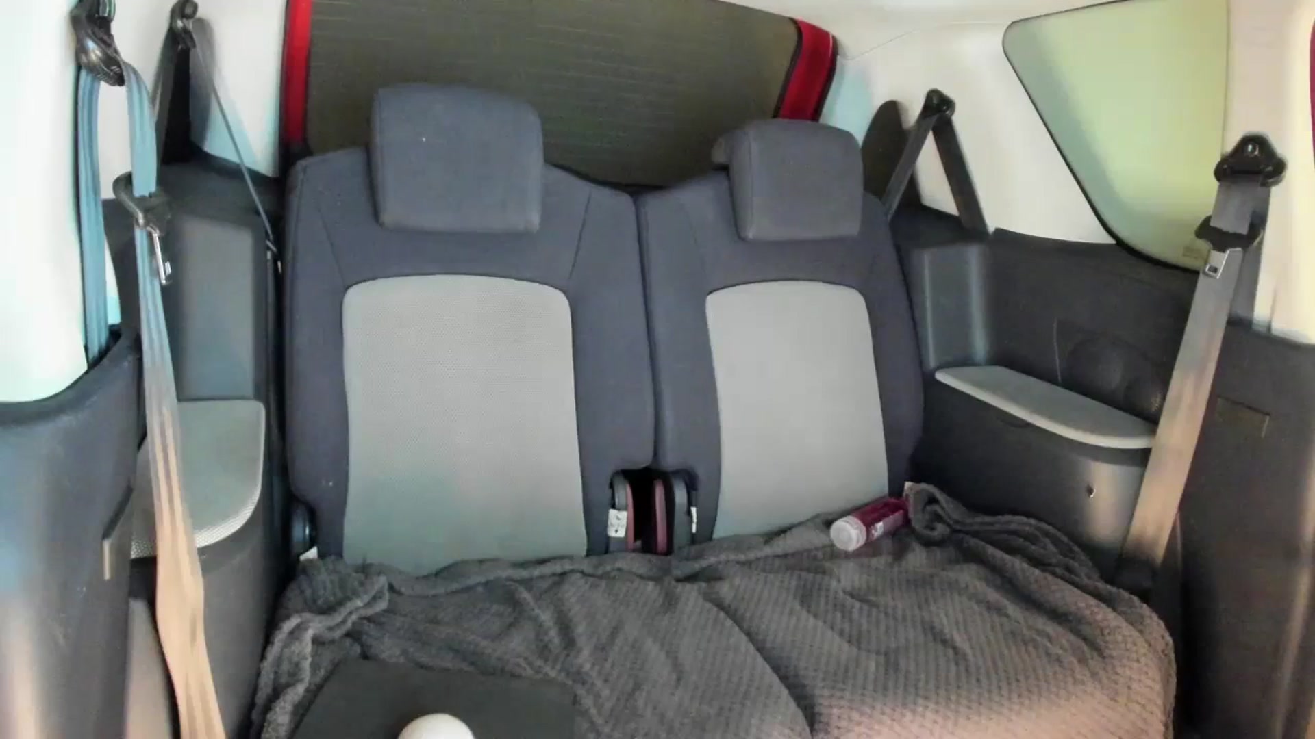 Gallery image thumbnail from Annjoy's myfreecams stream on, 11/19/2023, 08:34 image 14 of 20