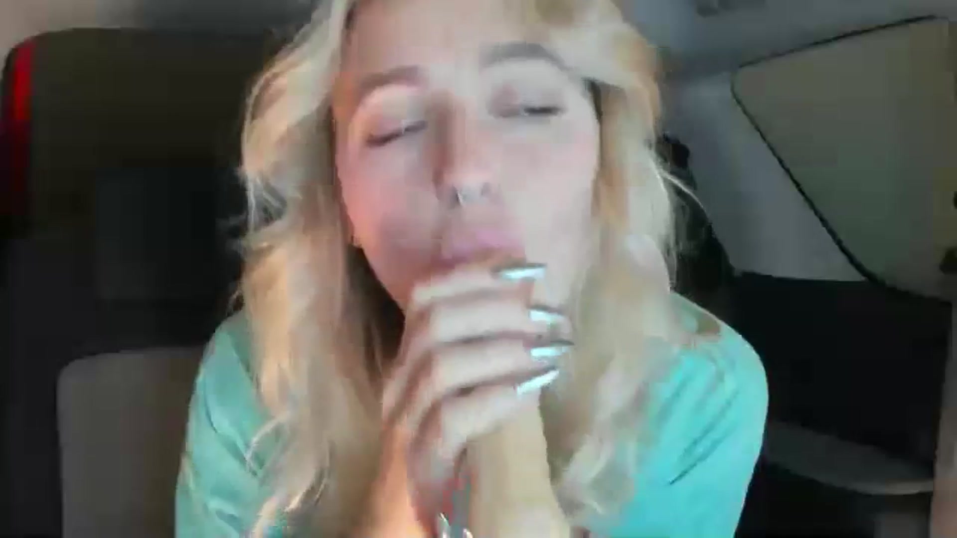 Gallery image thumbnail from Annjoy's myfreecams stream on, 11/23/2023, 08:07 image 20 of 20