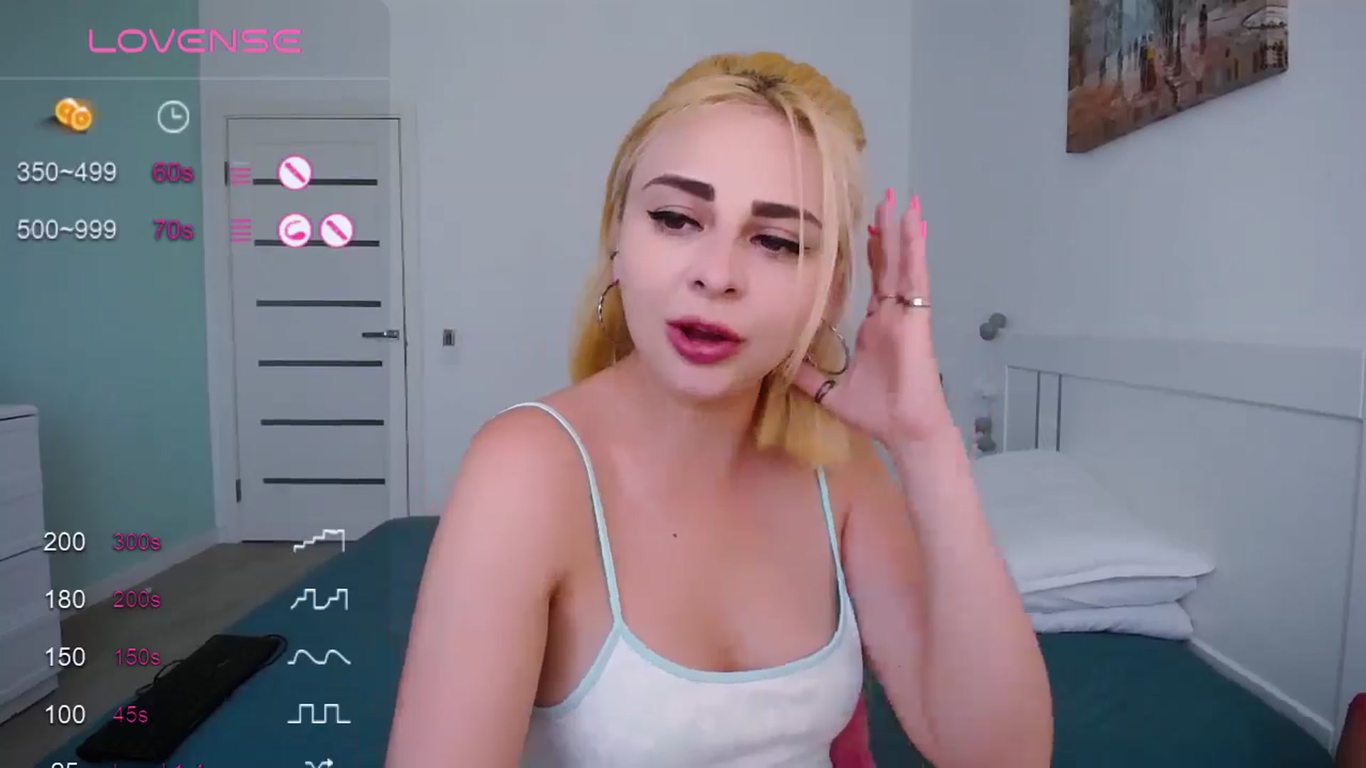 Gallery image thumbnail from AnnsLove_is's myfreecams stream on, 06/18/2024, 13:03 image 11 of 20