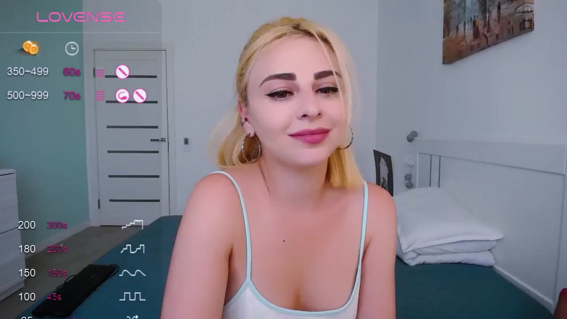 Gallery image thumbnail from AnnsLove_is's myfreecams stream on, 06/18/2024, 13:03 image 12 of 20