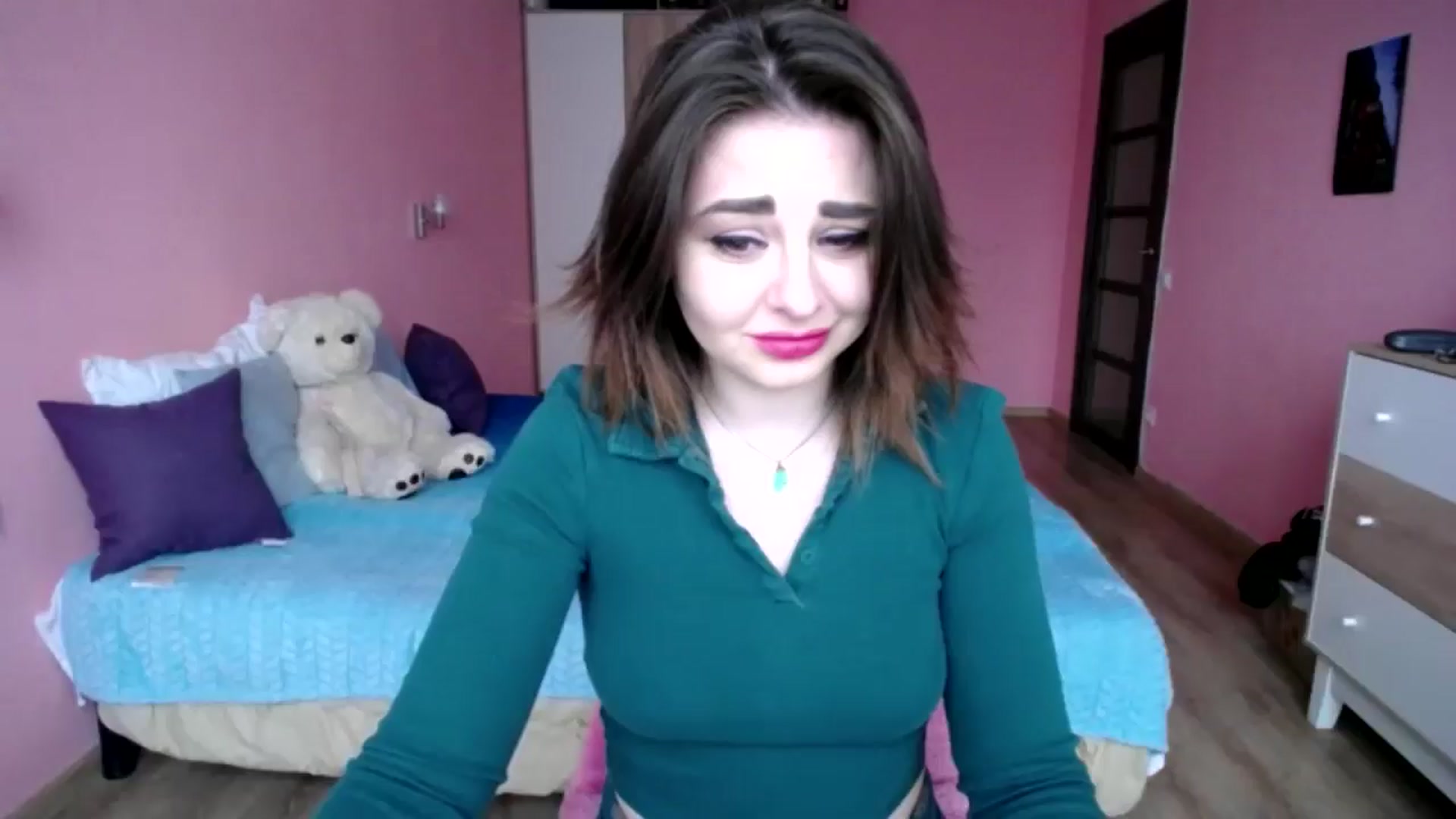 Gallery image thumbnail from AnnsLove_is's myfreecams stream on, 04/10/2025, 11:10 image 13 of 20