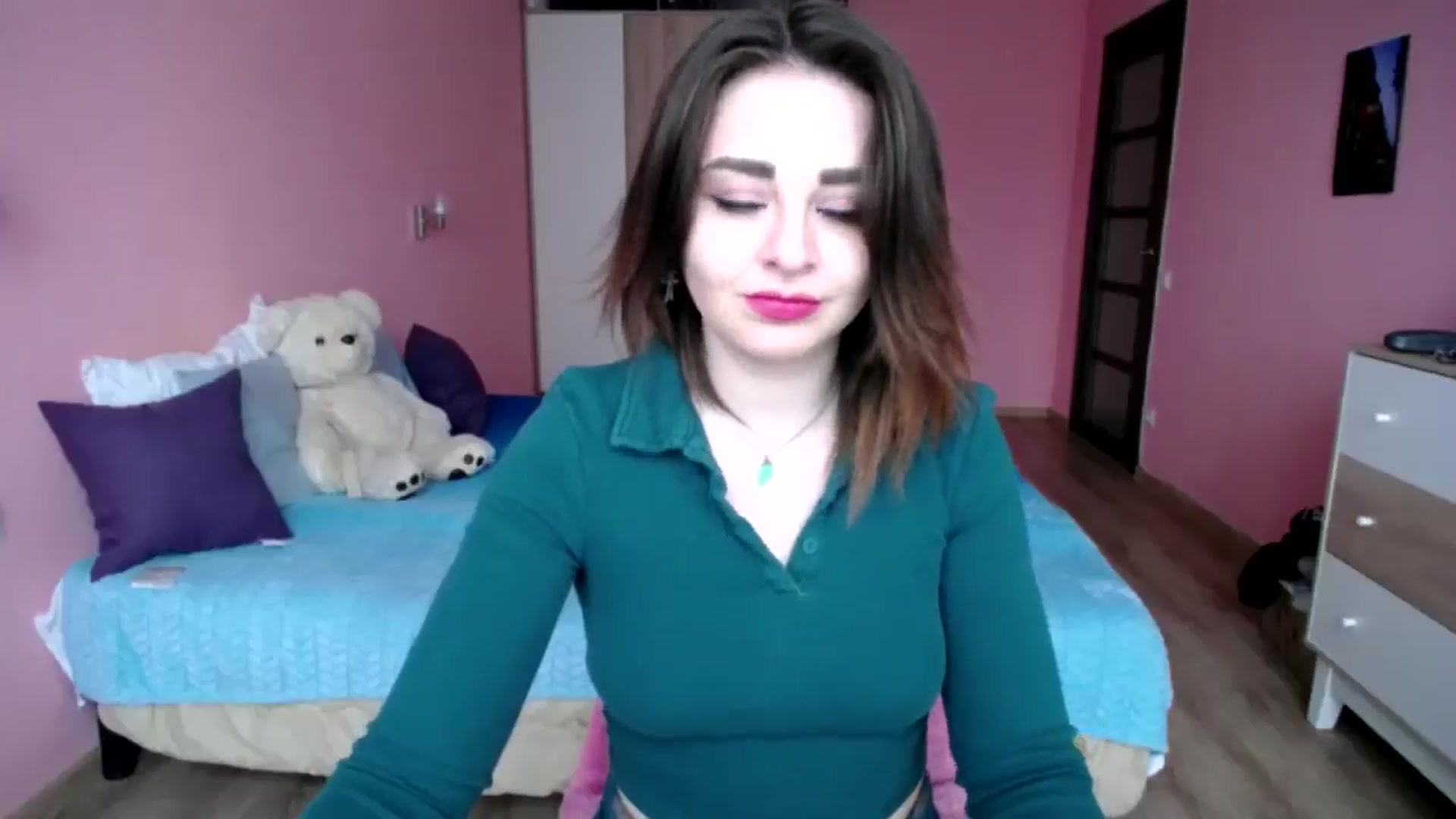 Gallery image thumbnail from AnnsLove_is's myfreecams stream on, 04/10/2025, 11:10 image 11 of 20
