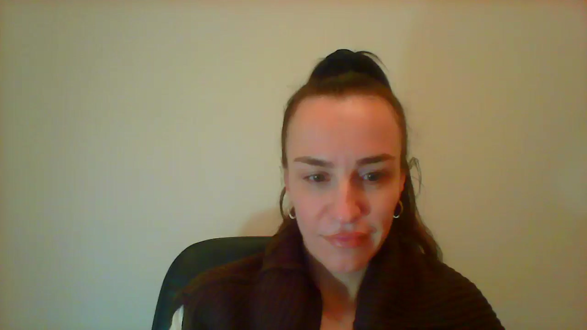 Gallery image thumbnail from AnnyBoyd's myfreecams stream on, 04/19/2025, 13:42 image 19 of 20
