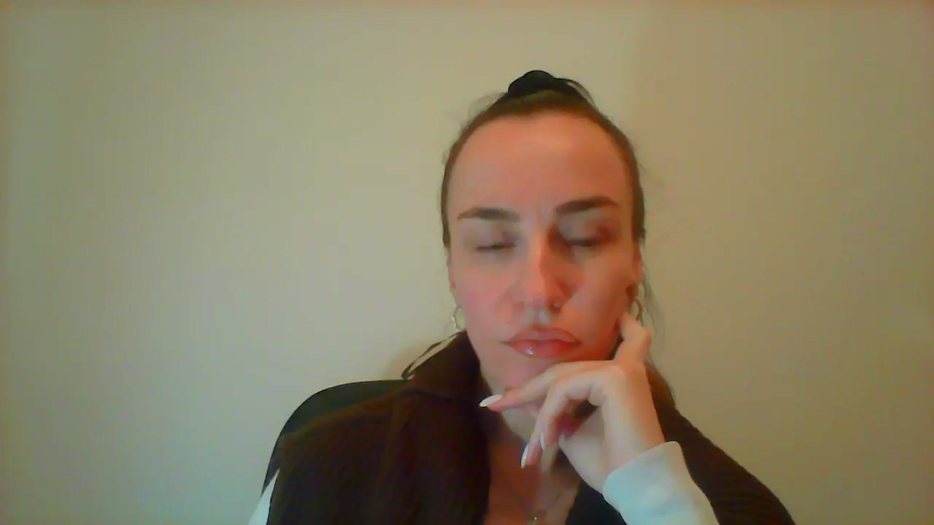 Gallery image thumbnail from AnnyBoyd's myfreecams stream on, 04/19/2025, 13:42 image 3 of 20
