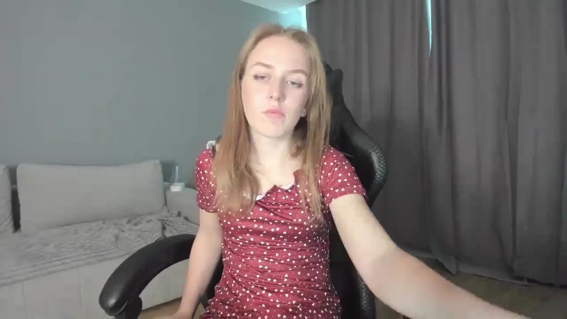 Gallery image thumbnail from AnnyFourse's myfreecams stream on, 01/04/2025, 13:53 image 1 of 20