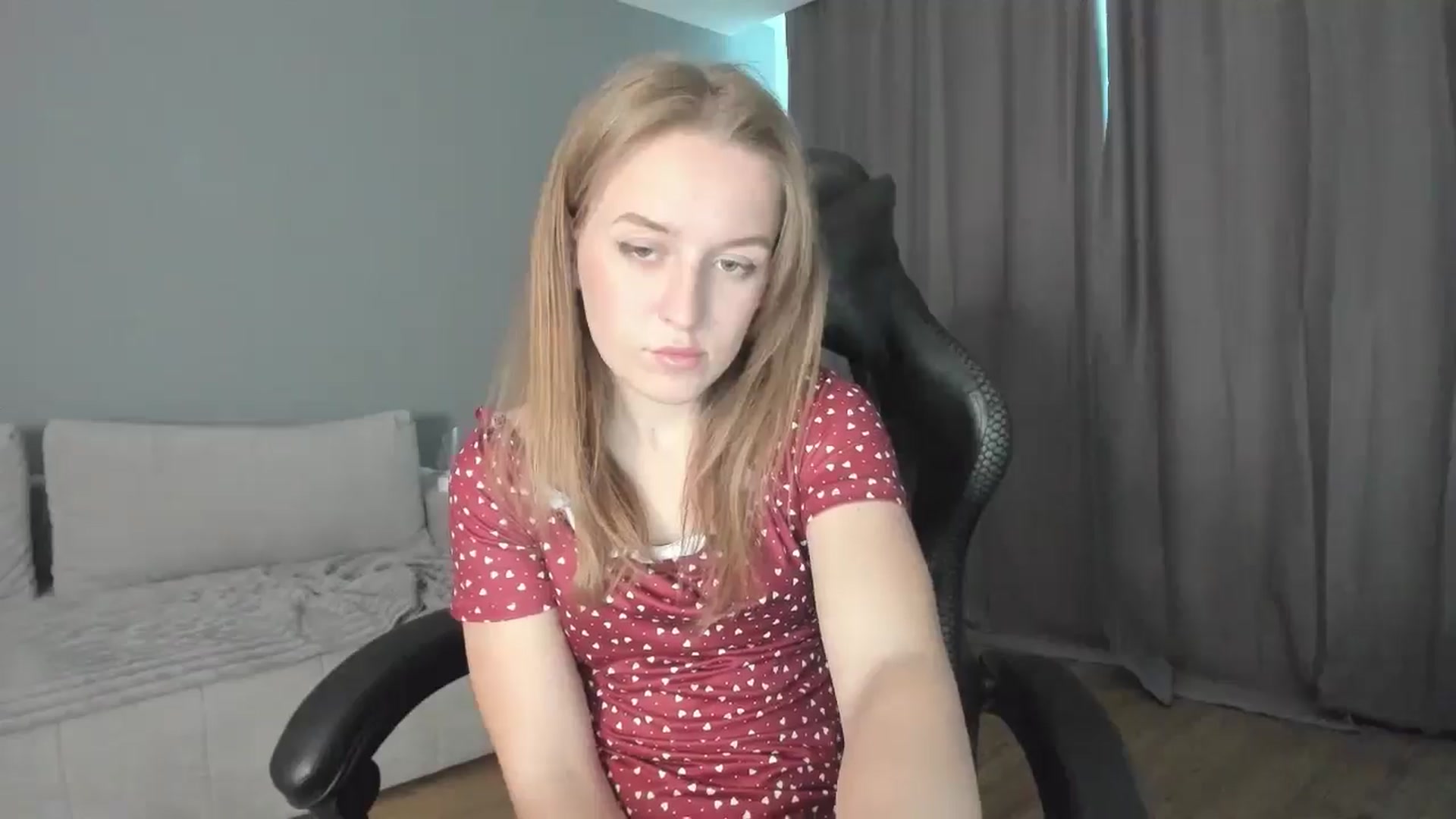 Gallery image thumbnail from AnnyFourse's myfreecams stream on, 01/04/2025, 13:53 image 10 of 20