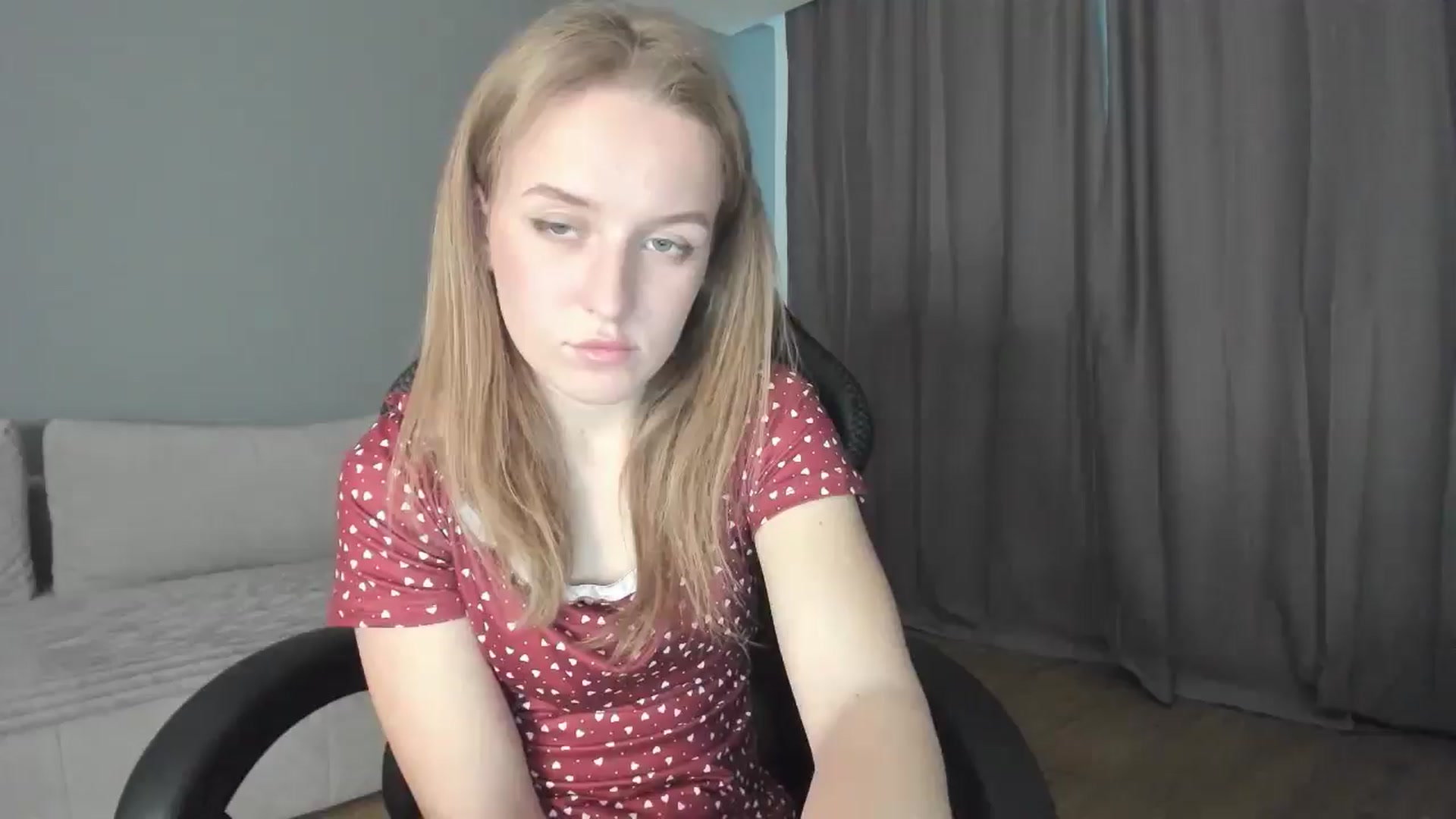 Gallery image thumbnail from AnnyFourse's myfreecams stream on, 01/04/2025, 14:51 image 8 of 20