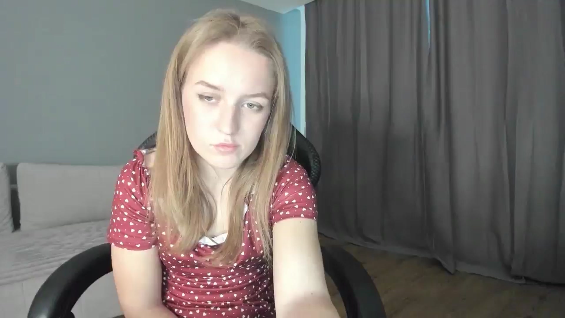 Gallery image thumbnail from AnnyFourse's myfreecams stream on, 01/04/2025, 14:51 image 5 of 20