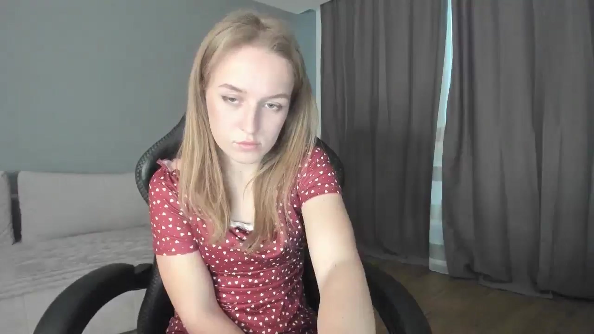 Gallery image thumbnail from AnnyFourse's myfreecams stream on, 01/04/2025, 14:51 image 11 of 20
