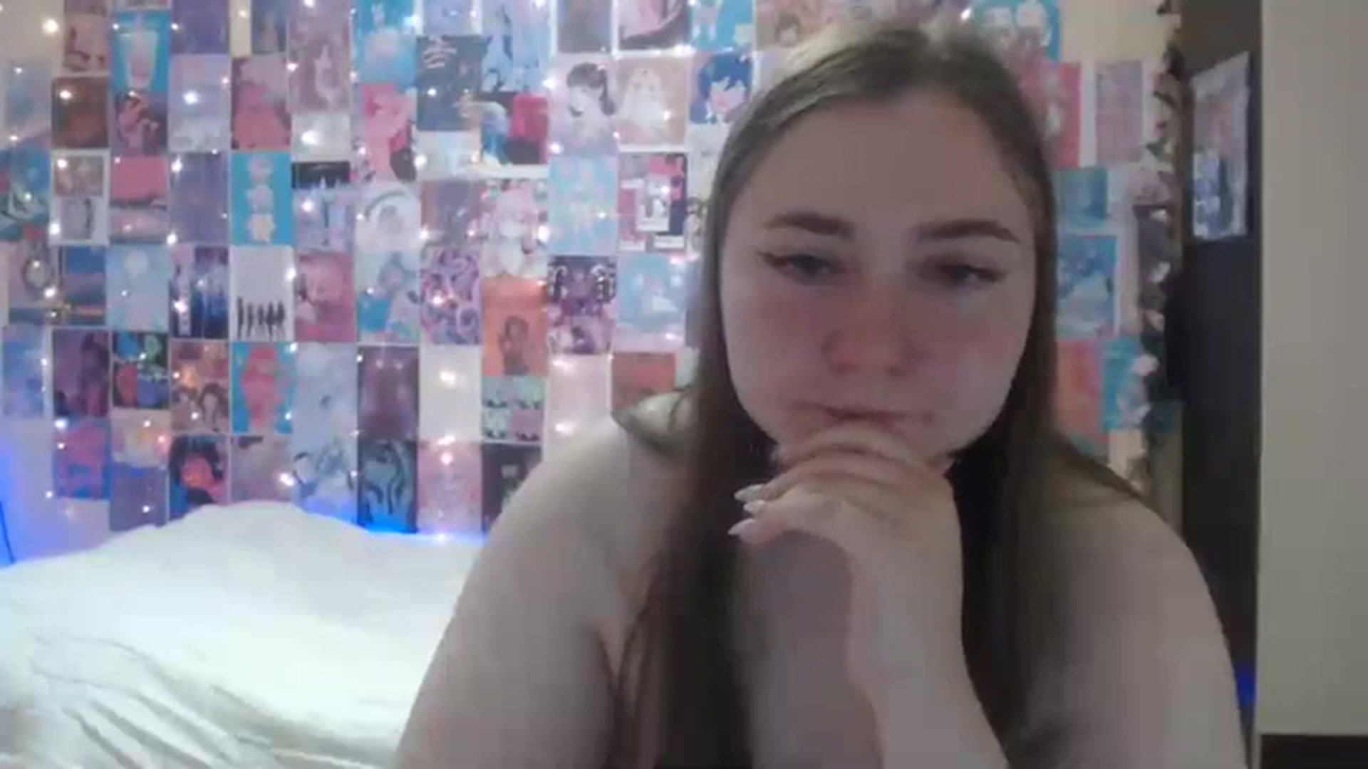 Gallery image thumbnail from AnnyTims's myfreecams stream on, 06/17/2023, 16:27 image 11 of 20