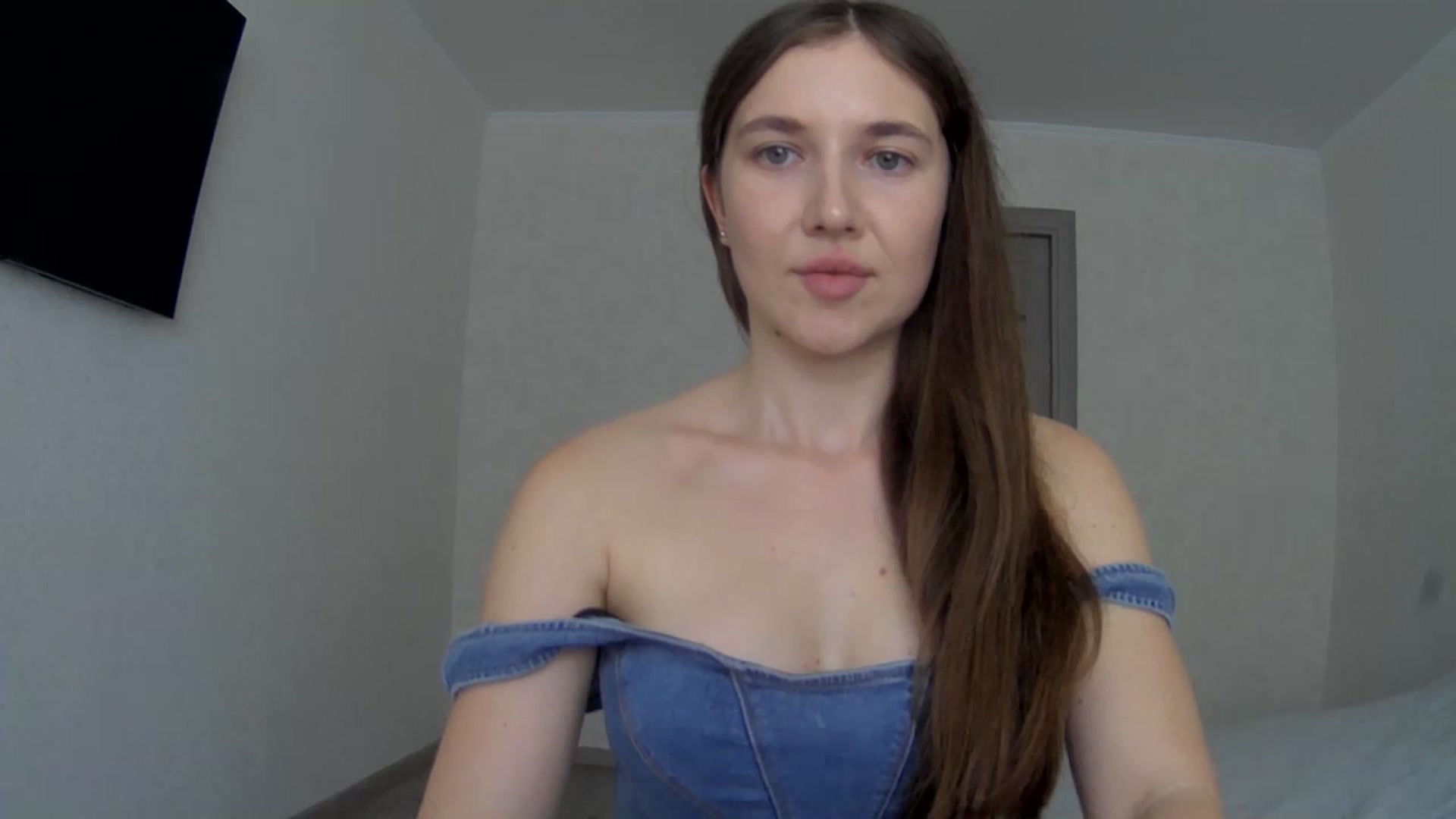 Gallery image thumbnail from AnnyWalkerr's myfreecams stream on, 08/16/2023, 13:09 image 20 of 20