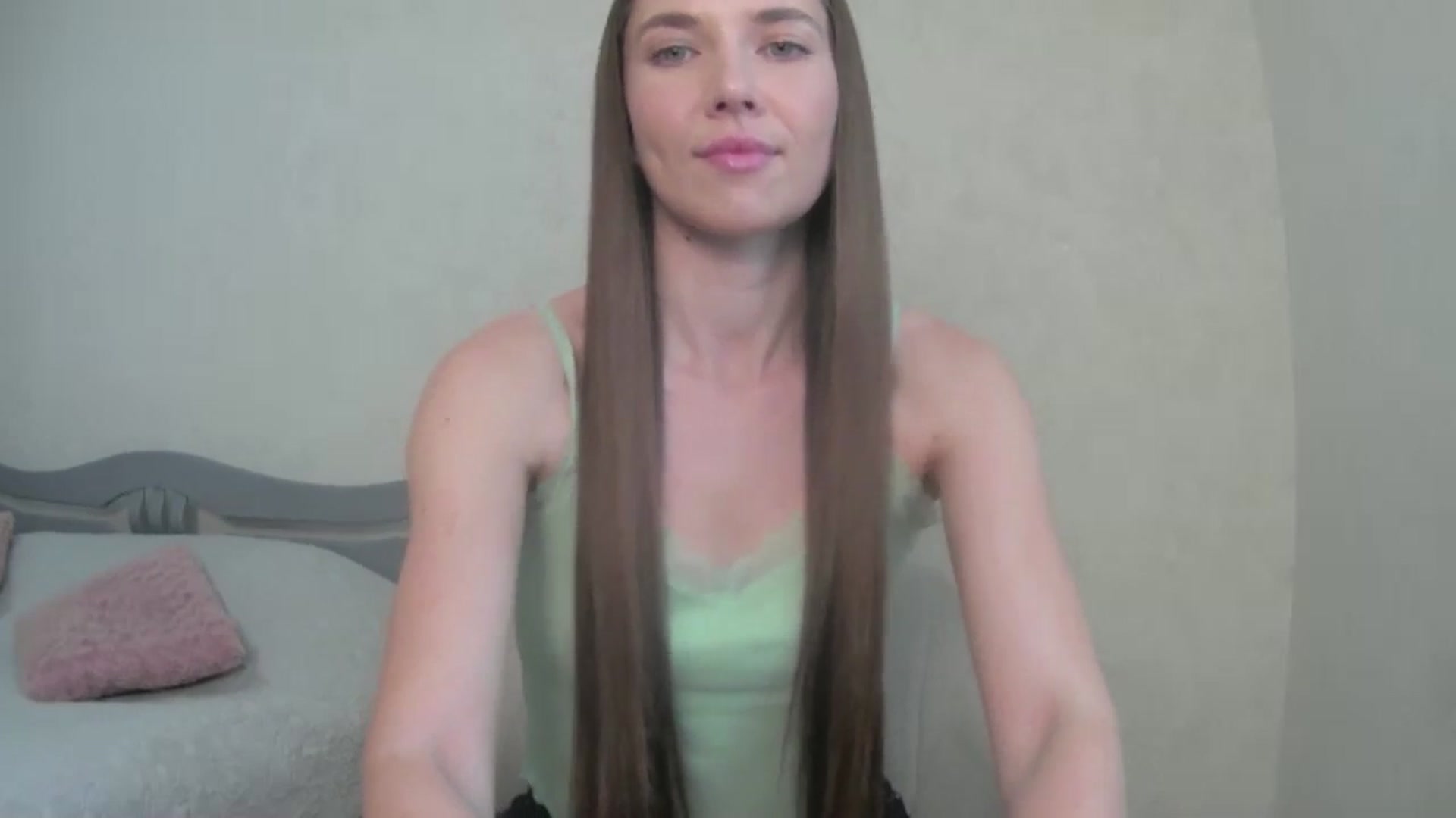 Gallery image thumbnail from AnnyWalkerr's myfreecams stream on, 05/29/2024, 13:46 image 2 of 20