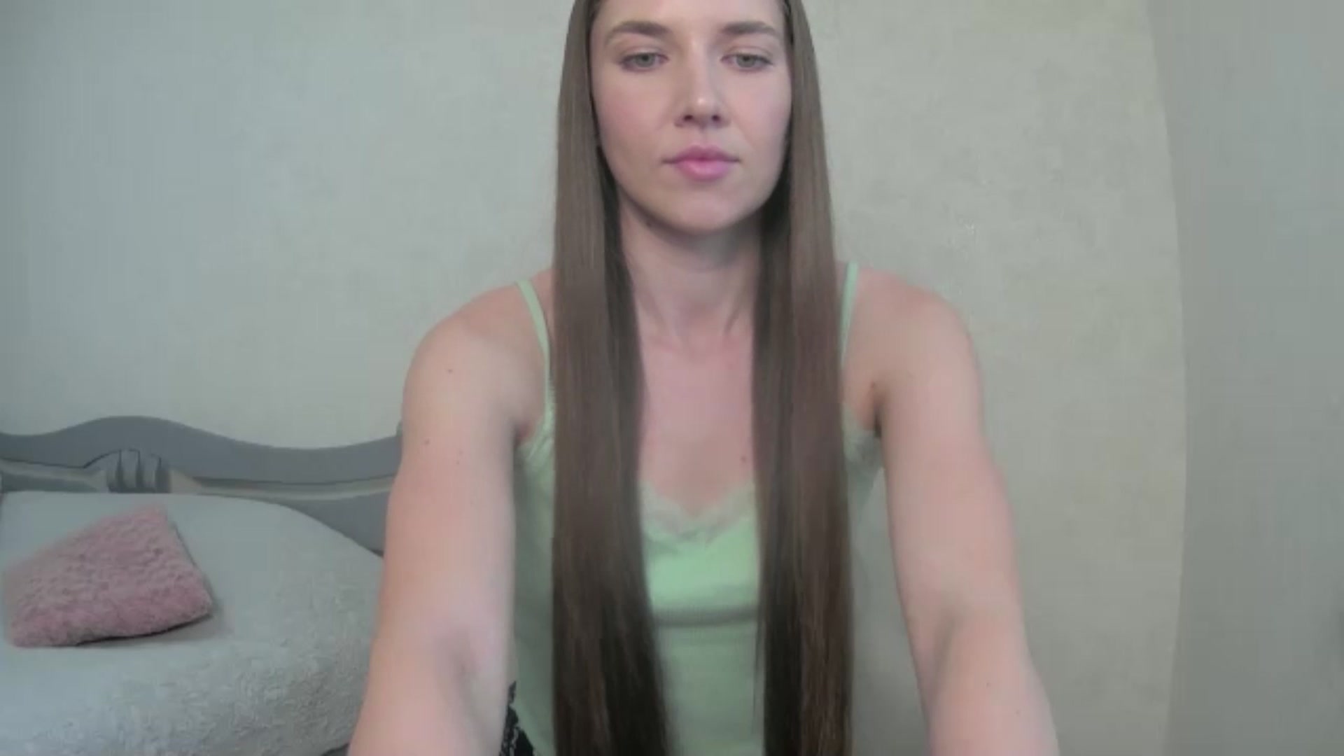Gallery image thumbnail from AnnyWalkerr's myfreecams stream on, 05/29/2024, 13:46 image 17 of 20