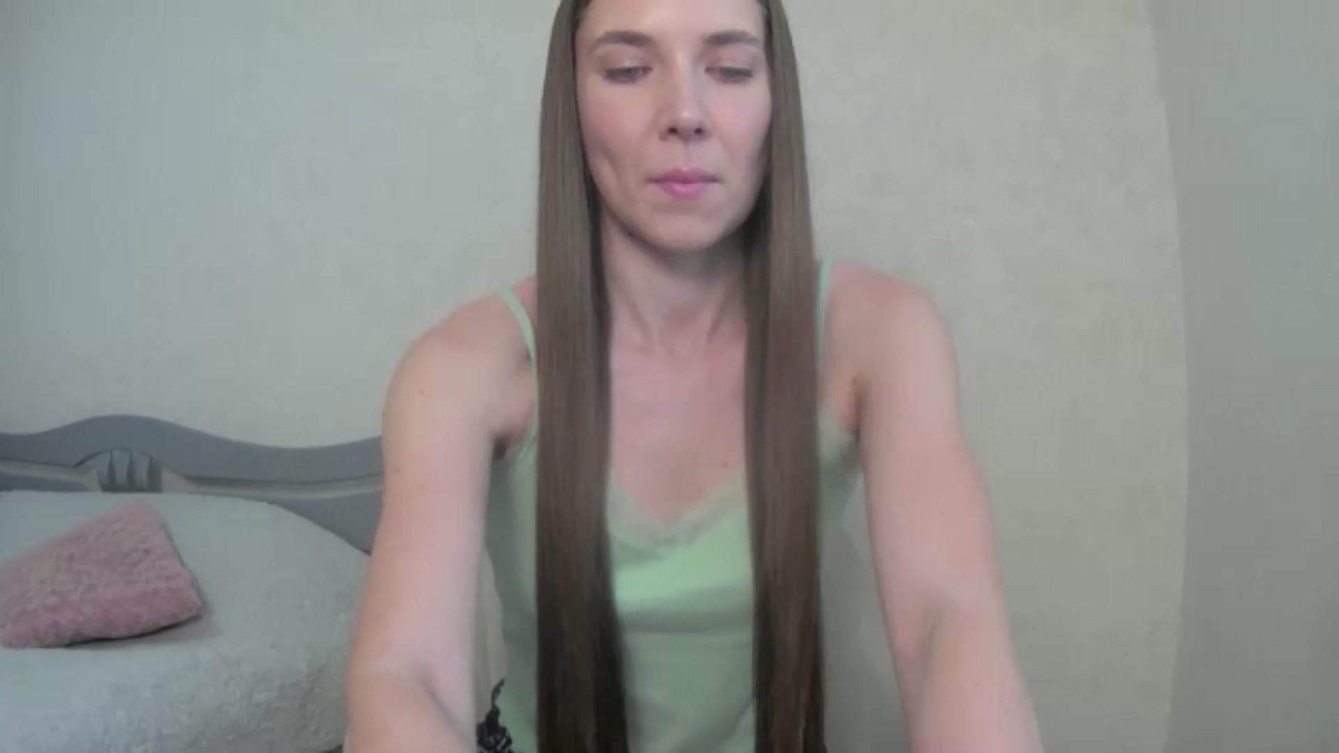 Gallery image thumbnail from AnnyWalkerr's myfreecams stream on, 05/29/2024, 13:46 image 20 of 20