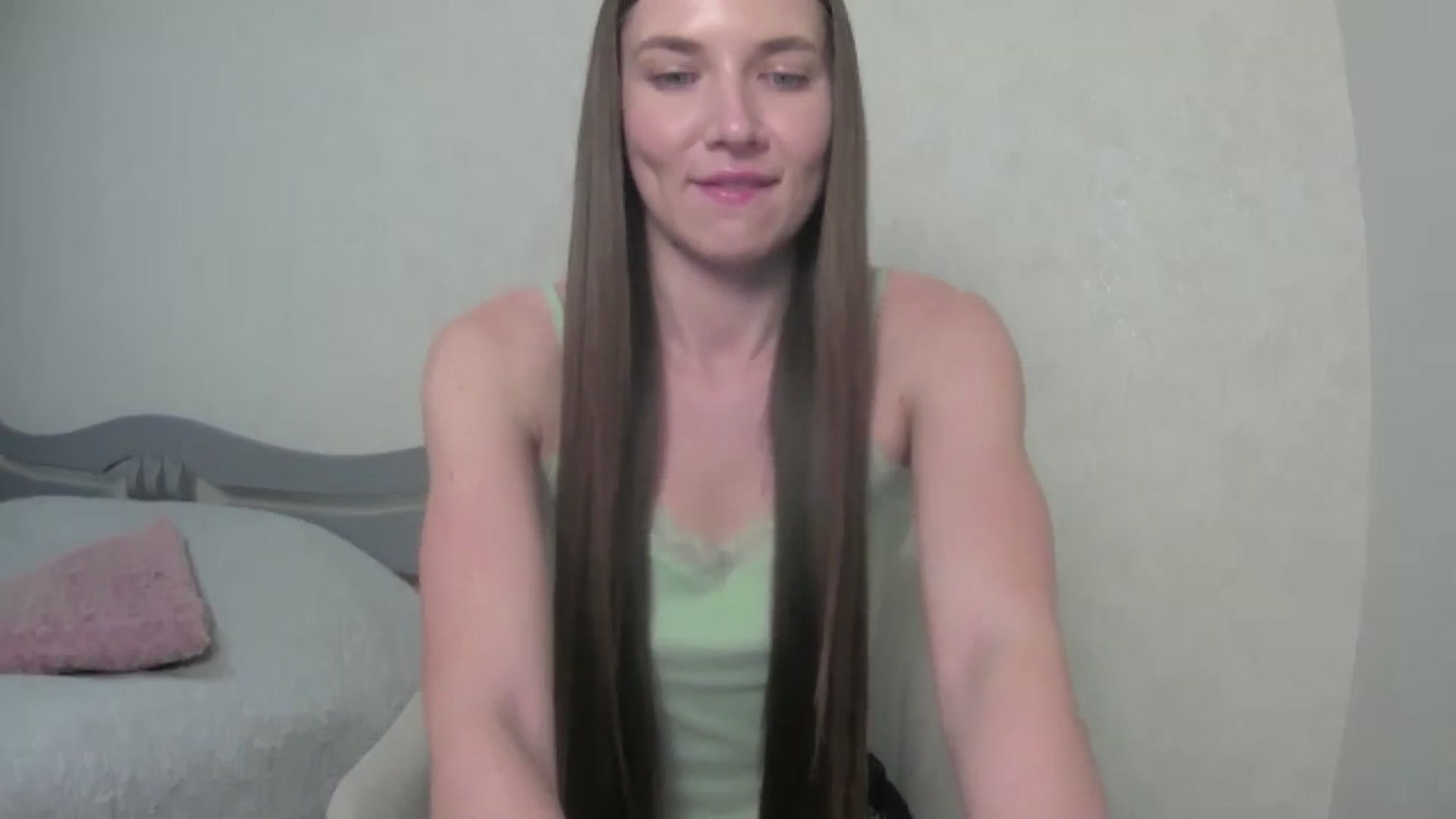 Gallery image thumbnail from AnnyWalkerr's myfreecams stream on, 05/29/2024, 20:23 image 5 of 20