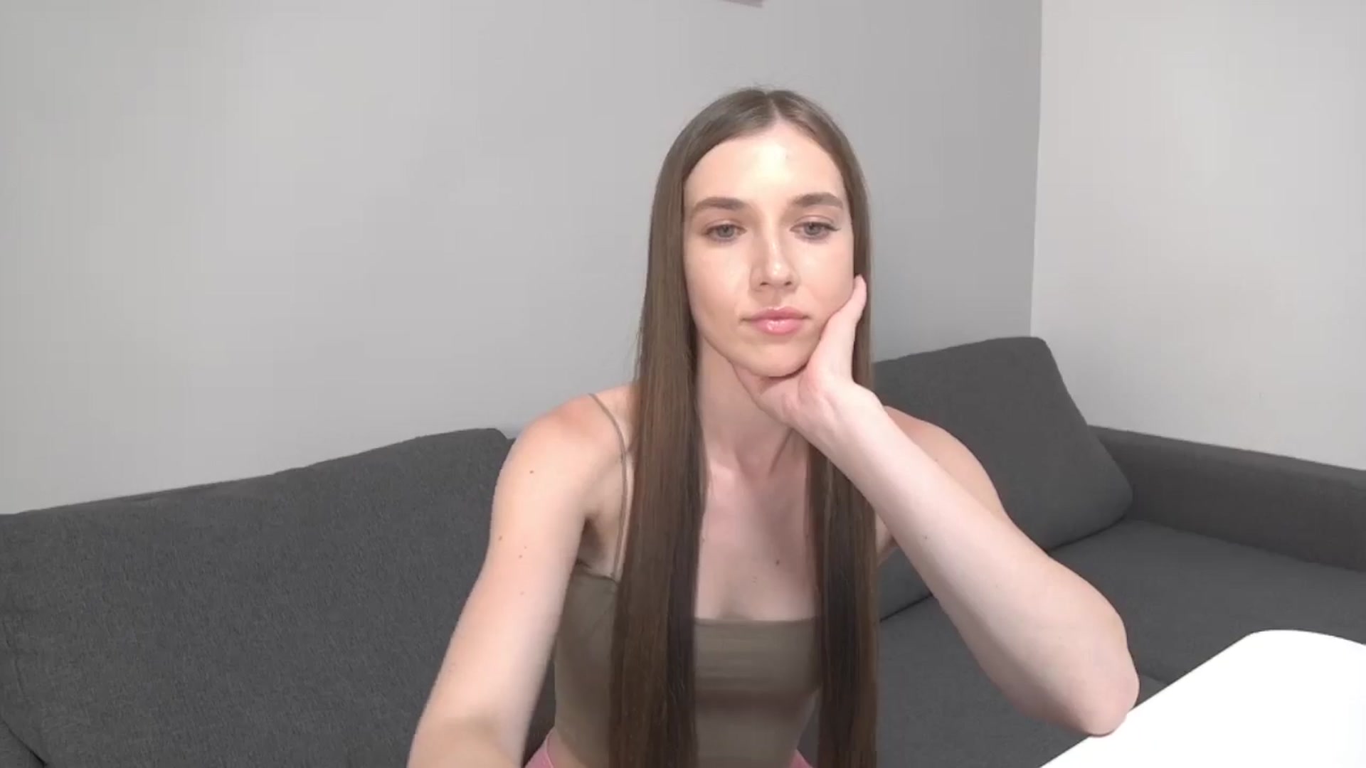 Gallery image thumbnail from AnnyWalkerr's myfreecams stream on, 08/23/2024, 14:06 image 3 of 20