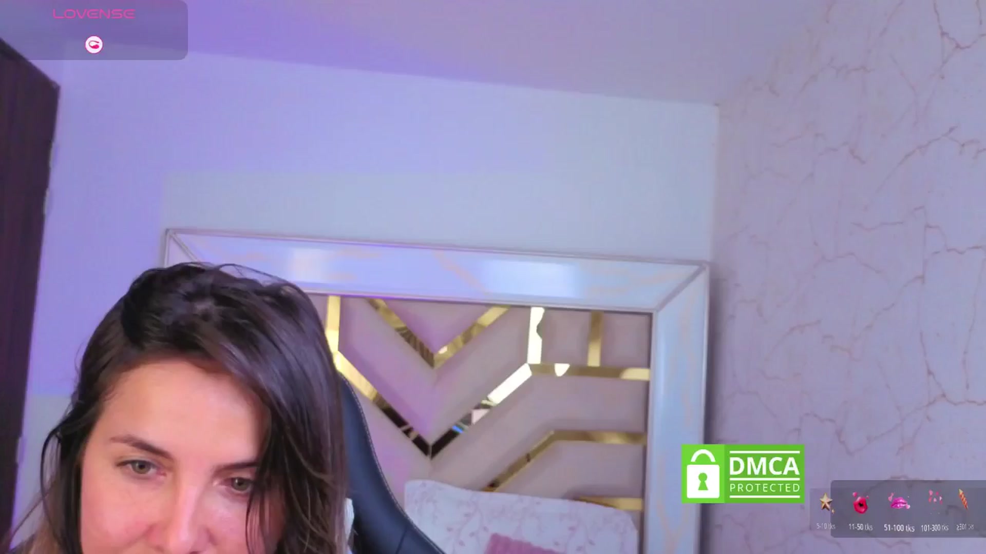 Gallery image thumbnail from Anny_Blonde's myfreecams stream on, 03/22/2026, 13:28 image 17 of 20