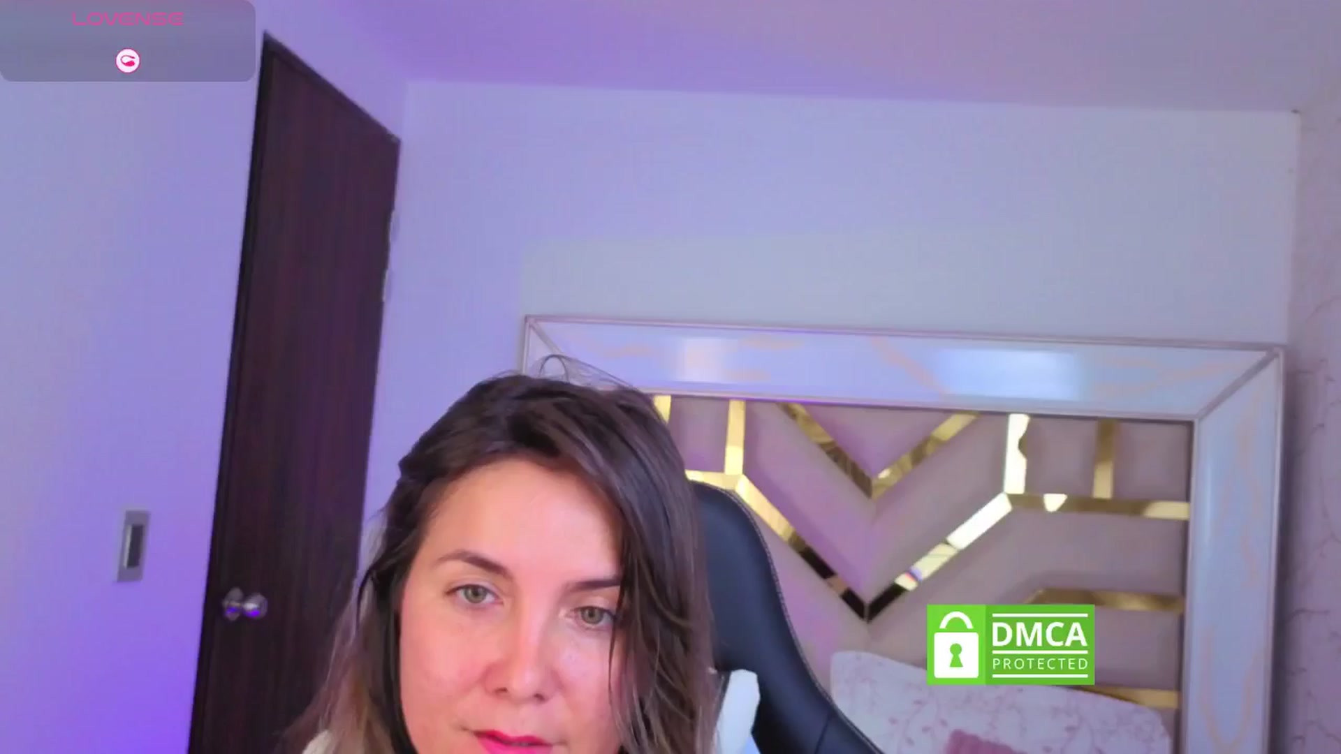 Gallery image thumbnail from Anny_Blonde's myfreecams stream on, 03/22/2026, 13:28 image 18 of 20