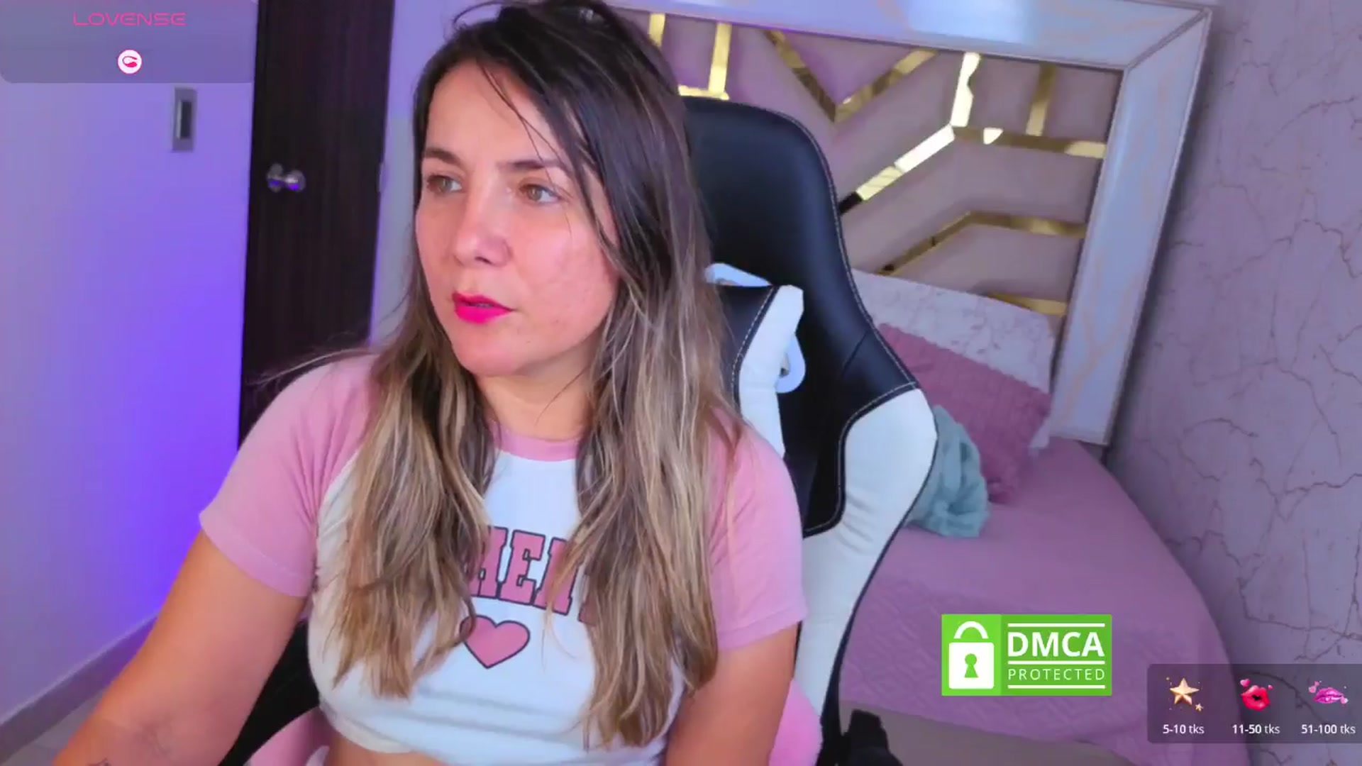 Gallery image thumbnail from Anny_Blonde's myfreecams stream on, 03/22/2026, 14:05 image 11 of 20