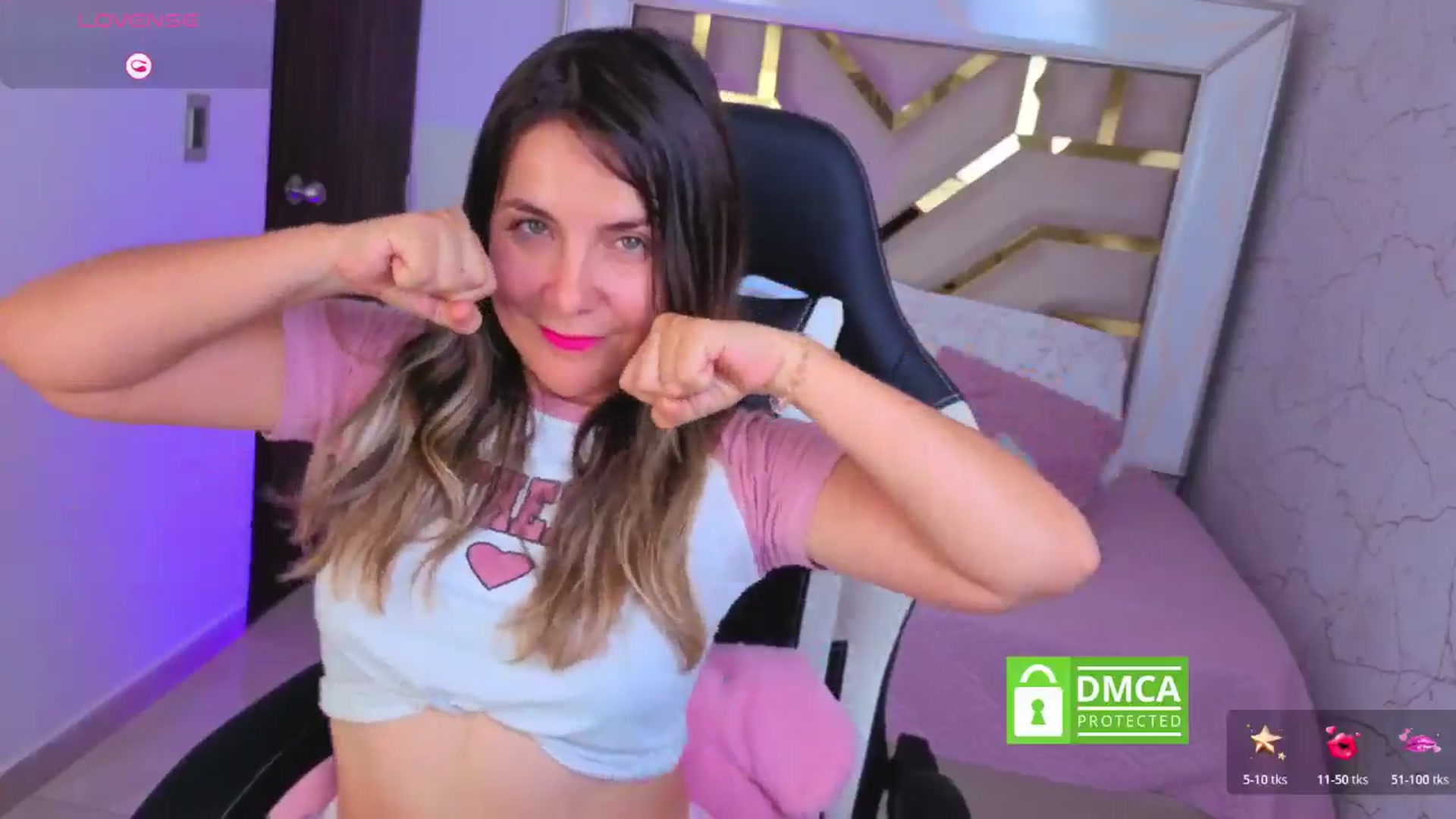 Gallery image thumbnail from Anny_Blonde's myfreecams stream on, 03/22/2026, 14:05 image 18 of 20