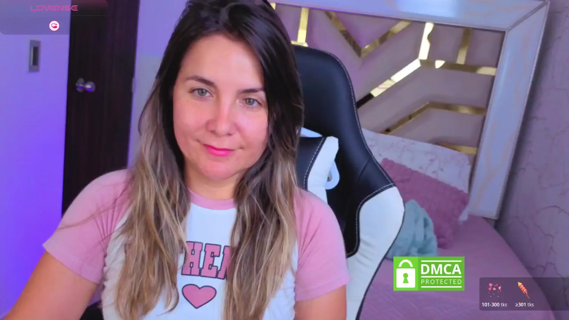 Gallery image thumbnail from Anny_Blonde's myfreecams stream on, 03/22/2026, 14:05 image 1 of 20