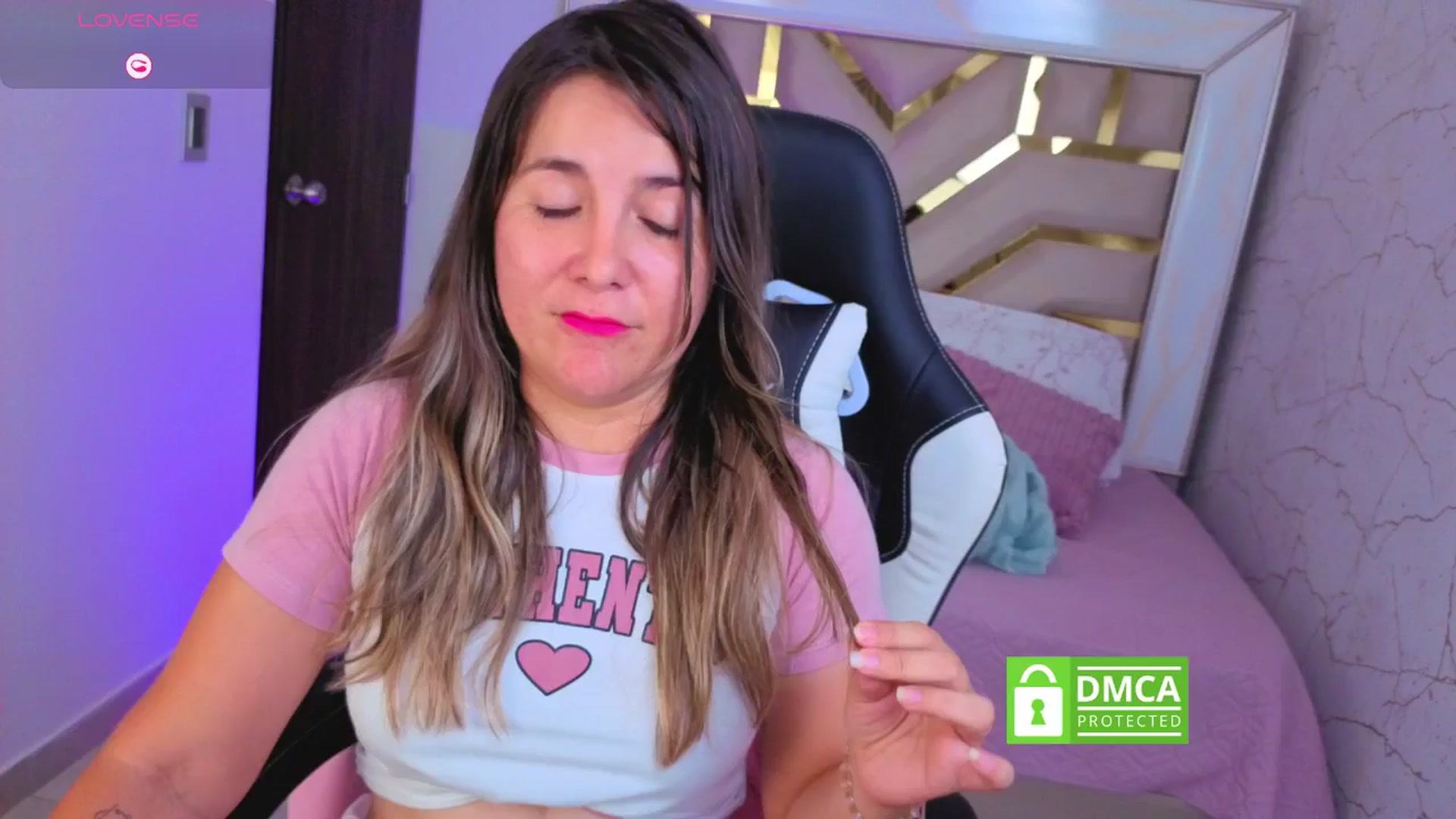 Gallery image thumbnail from Anny_Blonde's myfreecams stream on, 03/22/2026, 14:05 image 20 of 20