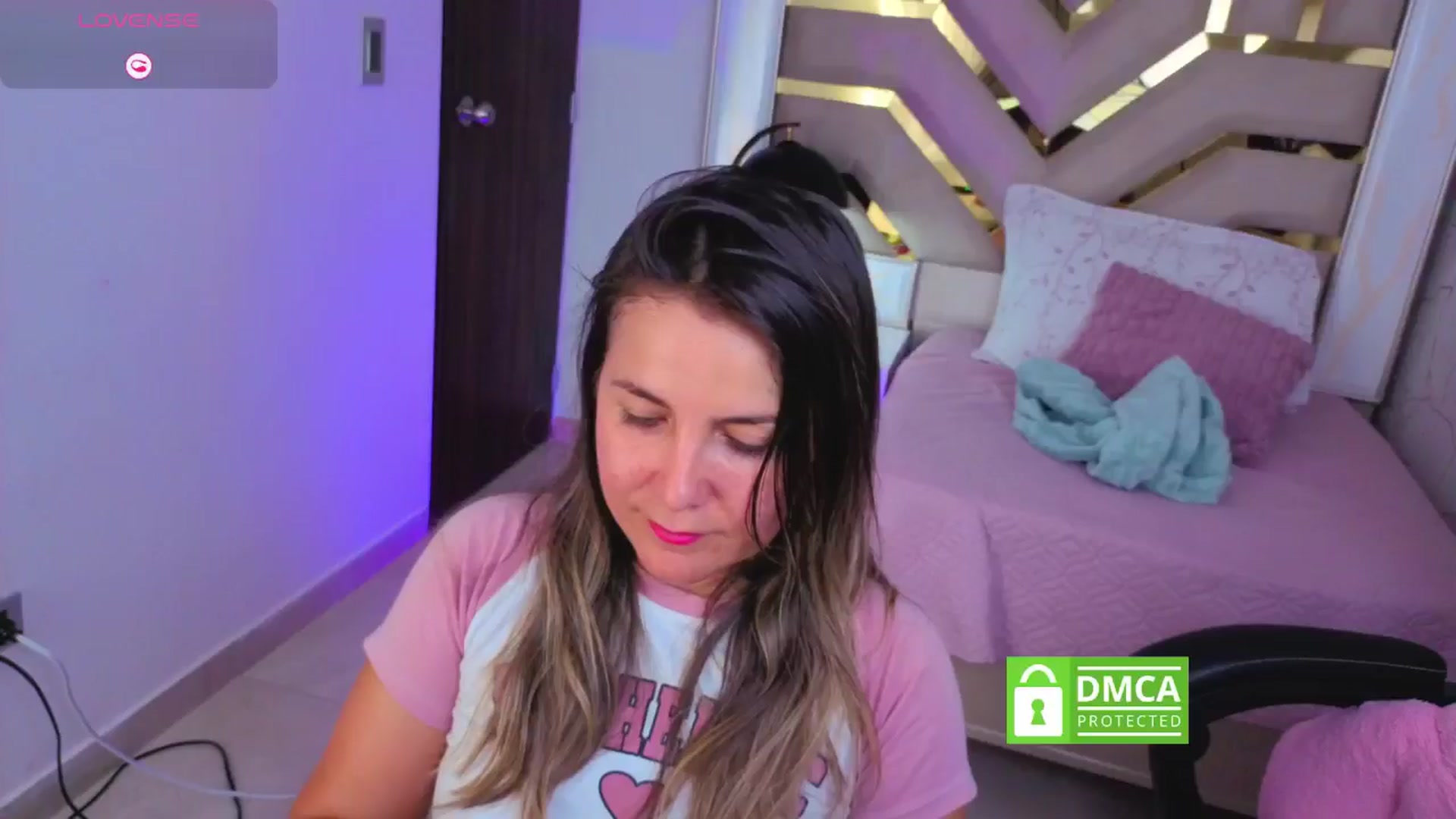 Gallery image thumbnail from Anny_Blonde's myfreecams stream on, 03/22/2026, 15:16 image 1 of 20
