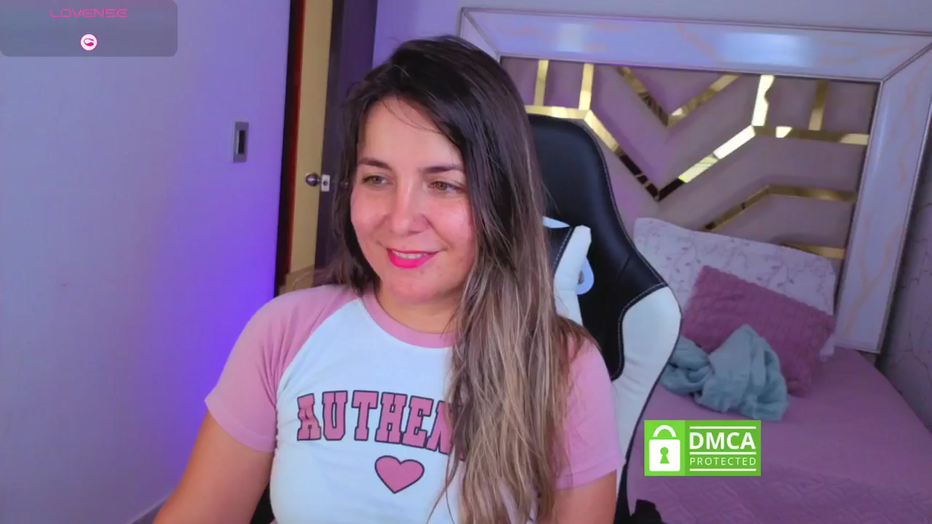 Gallery image thumbnail from Anny_Blonde's myfreecams stream on, 03/22/2026, 15:16 image 15 of 20