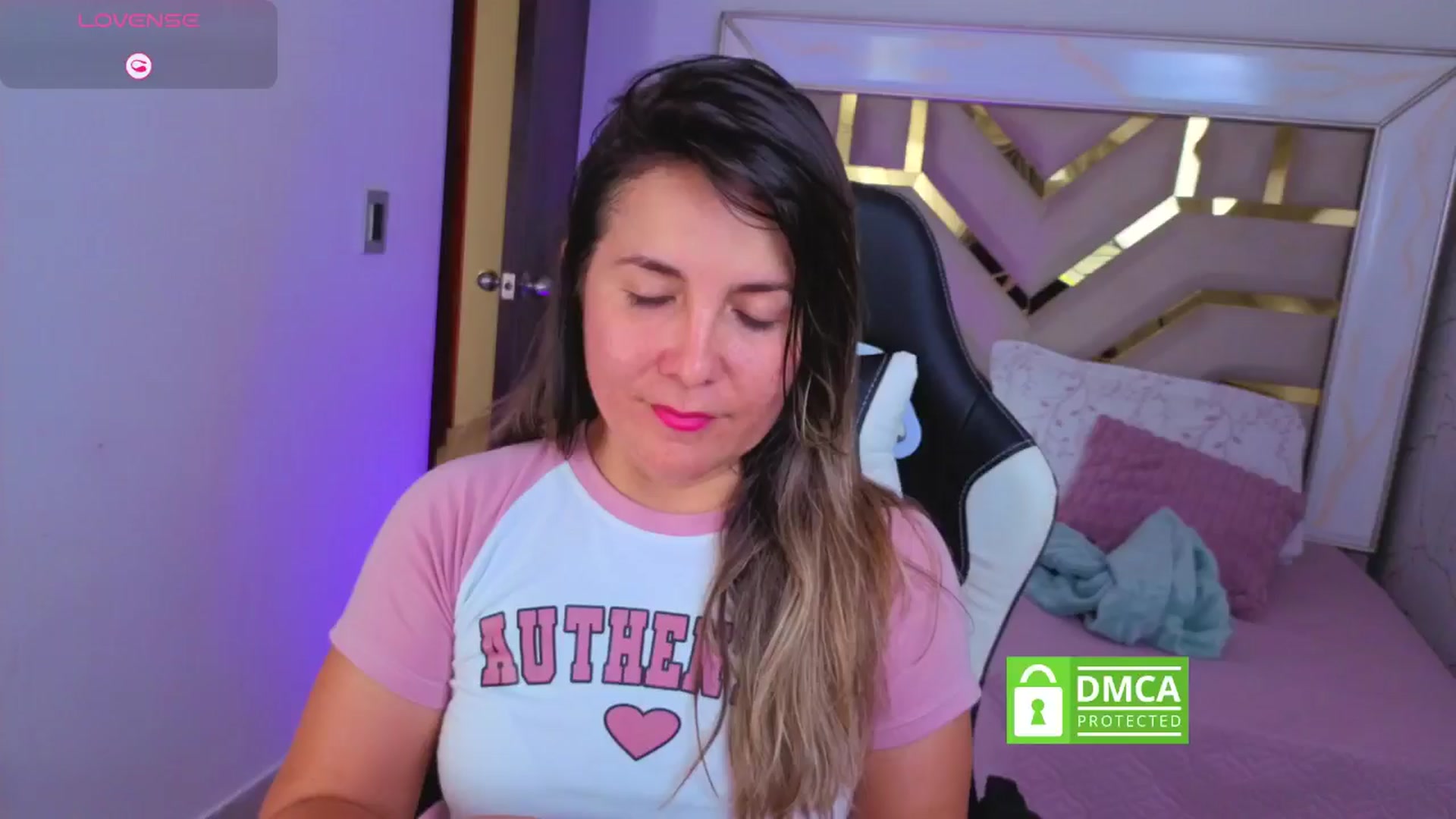Gallery image thumbnail from Anny_Blonde's myfreecams stream on, 03/22/2026, 15:16 image 12 of 20