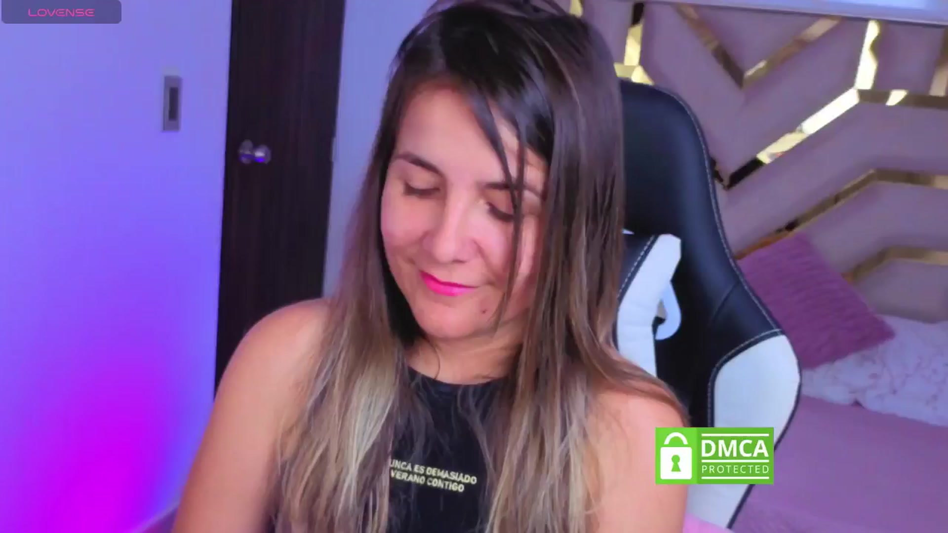 Gallery image thumbnail from Anny_Blonde's myfreecams stream on, 03/28/2026, 14:08 image 17 of 20