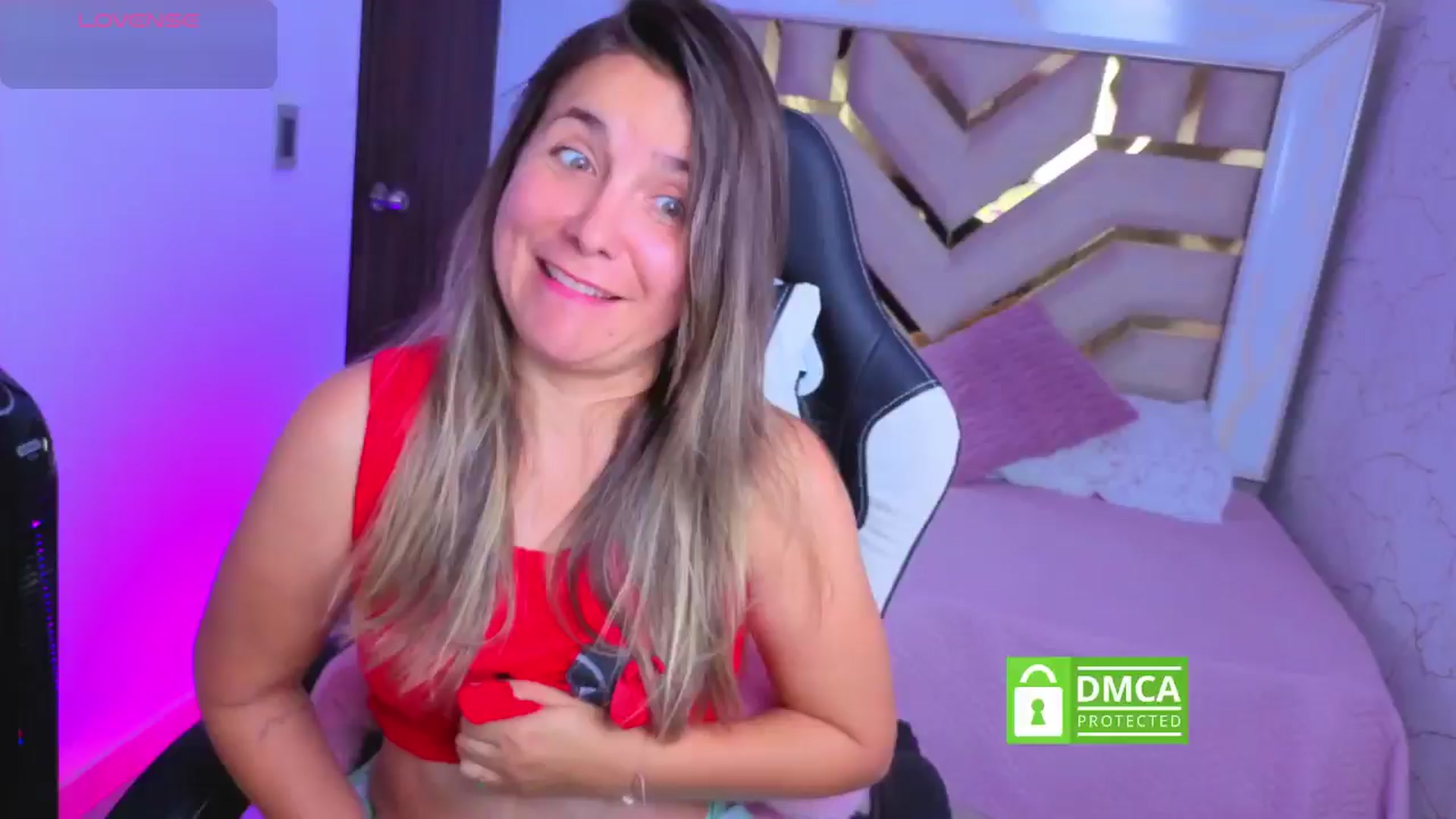 Gallery image thumbnail from Anny_Blonde's myfreecams stream on, 03/29/2026, 13:39 image 16 of 20