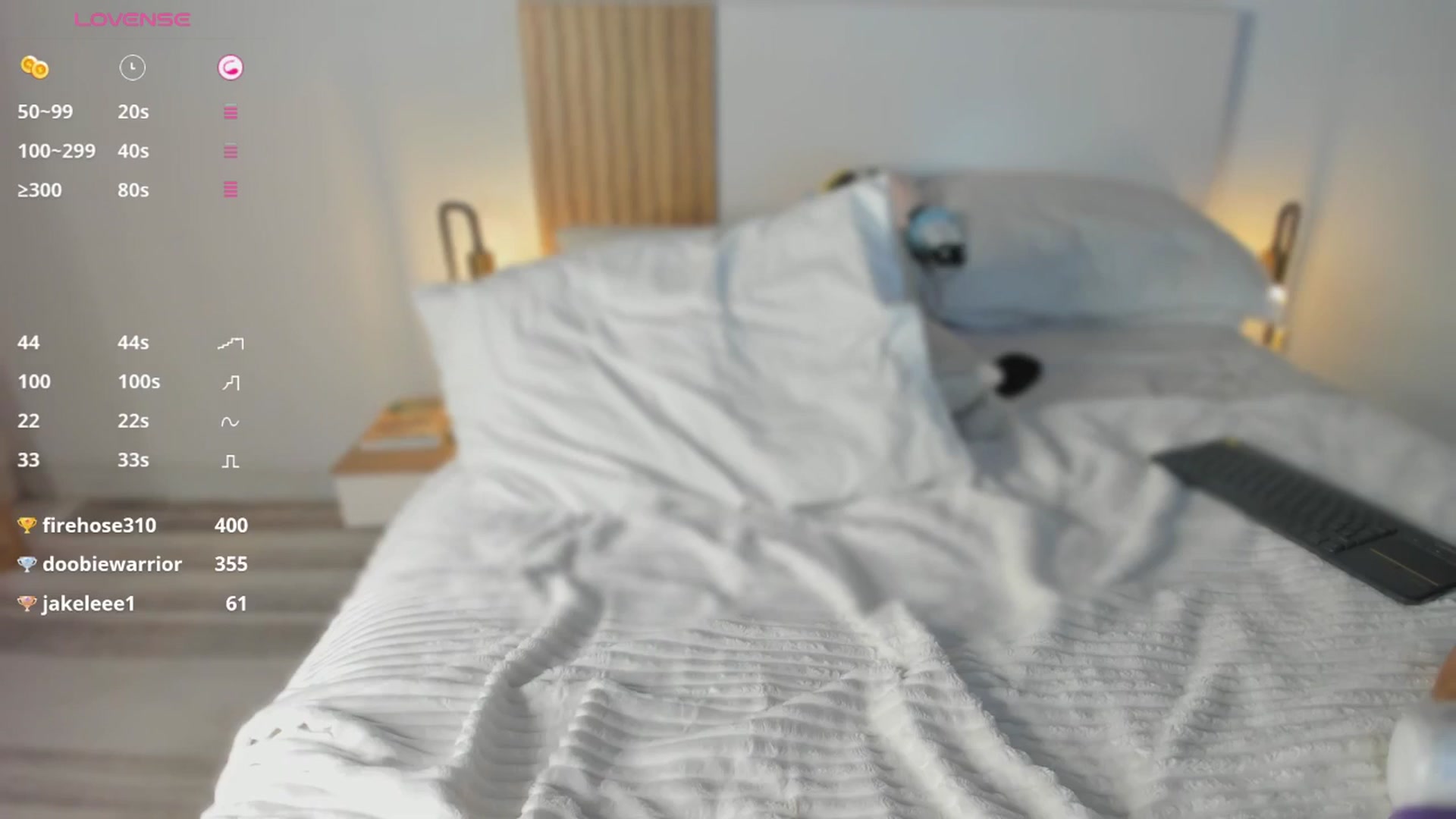 Gallery image thumbnail from Anny_kross's myfreecams stream on, 12/16/2025, 18:49 image 18 of 20