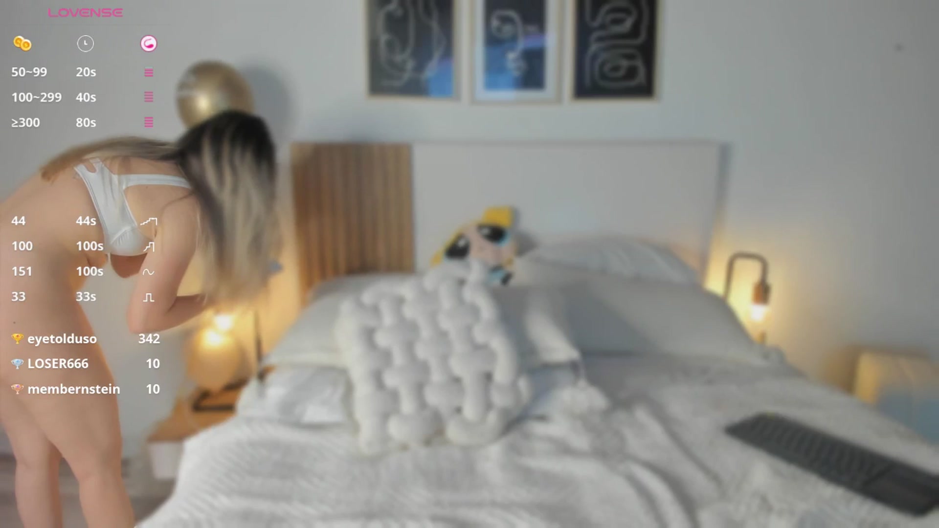 Gallery image thumbnail from Anny_kross's myfreecams stream on, 03/25/2026, 18:12 image 2 of 20