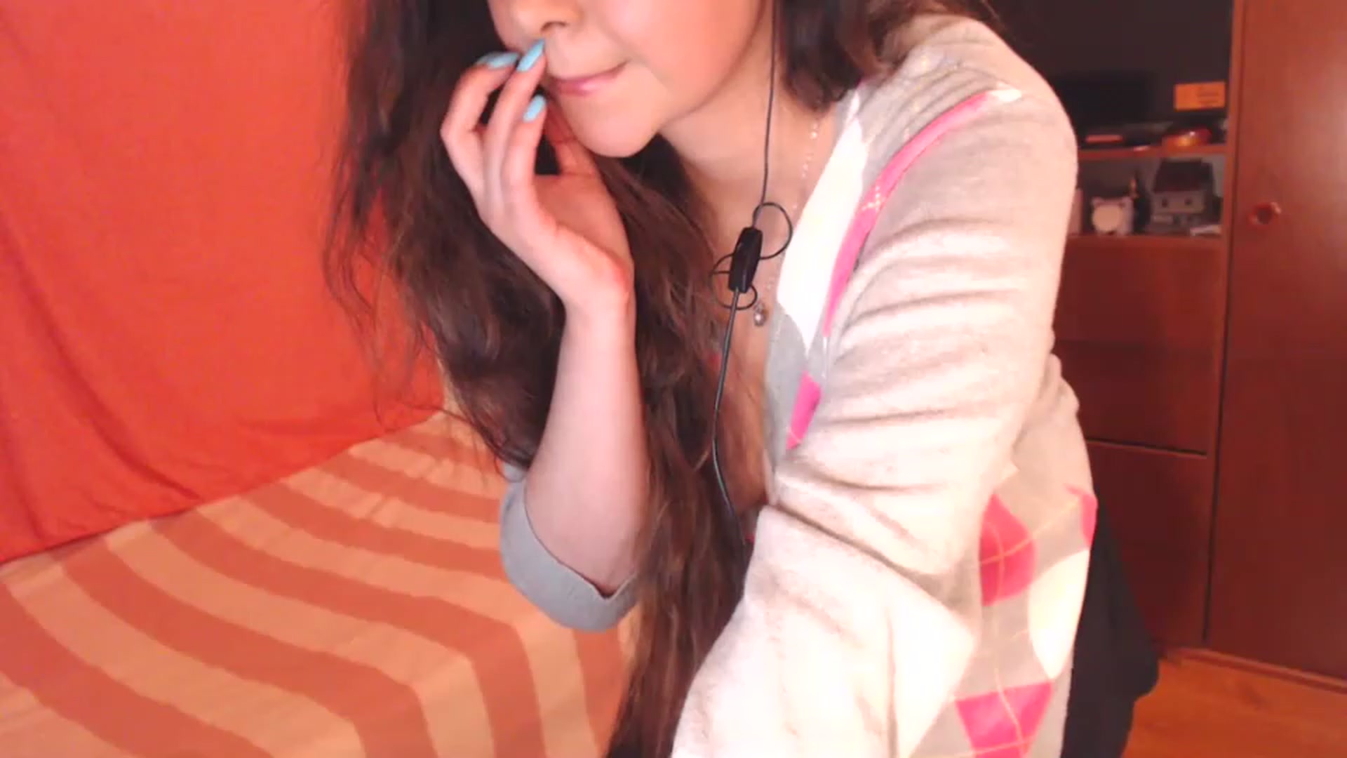 Gallery image thumbnail from Annyrosas's myfreecams stream on, 11/21/2022, 08:15 image 3 of 20