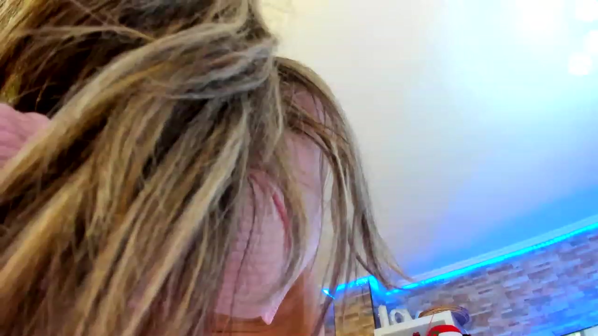 Gallery image thumbnail from AnooKiss's myfreecams stream on, 12/06/2022, 21:59 image 8 of 20