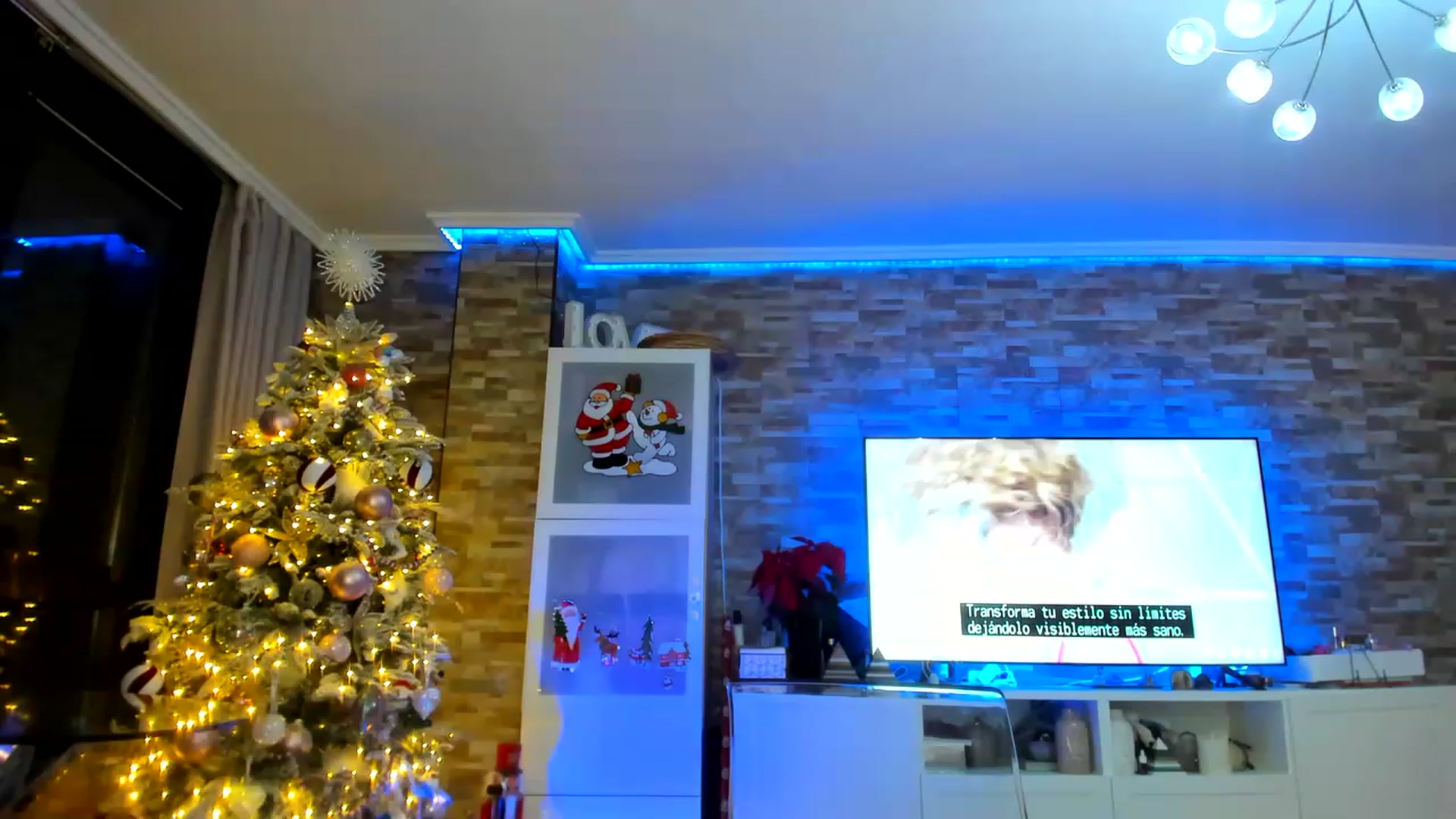Gallery image thumbnail from AnooKiss's myfreecams stream on, 12/11/2022, 01:14 image 5 of 20