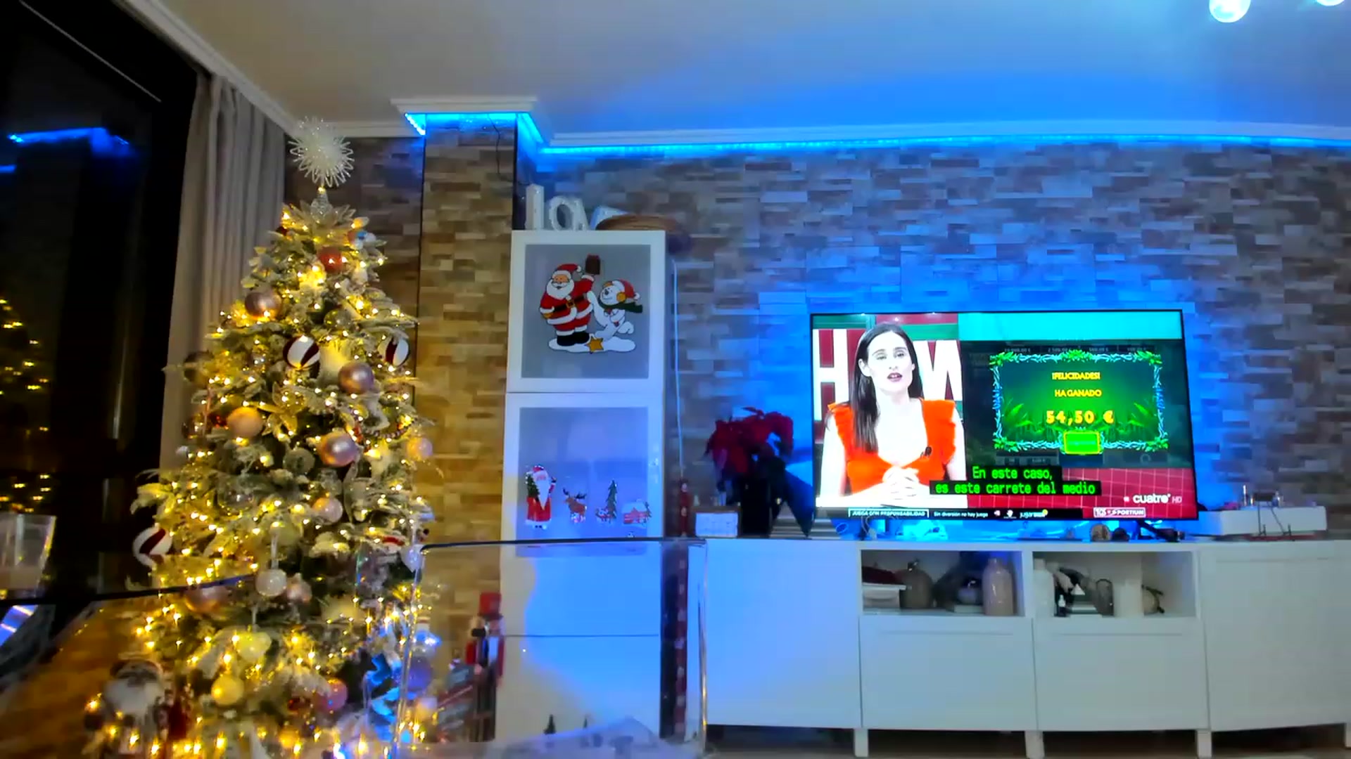 Gallery image thumbnail from AnooKiss's myfreecams stream on, 12/11/2022, 02:51 image 10 of 20