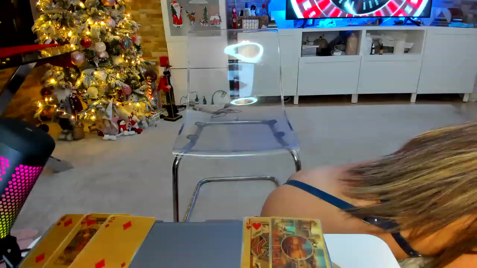 Gallery image thumbnail from AnooKiss's myfreecams stream on, 12/23/2022, 02:24 image 2 of 20