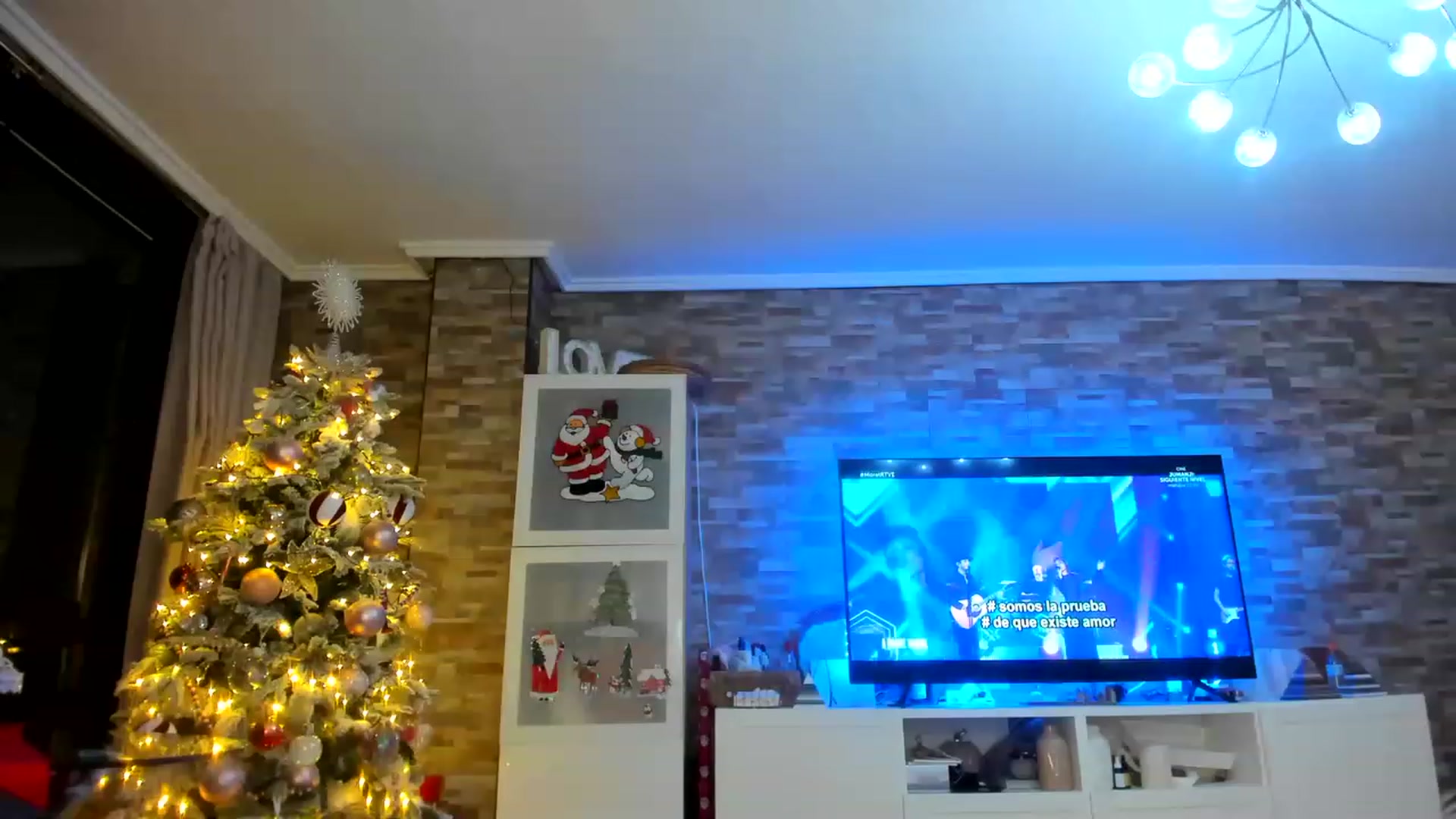 Gallery image thumbnail from AnooKiss's myfreecams stream on, 12/24/2022, 22:46 image 20 of 20