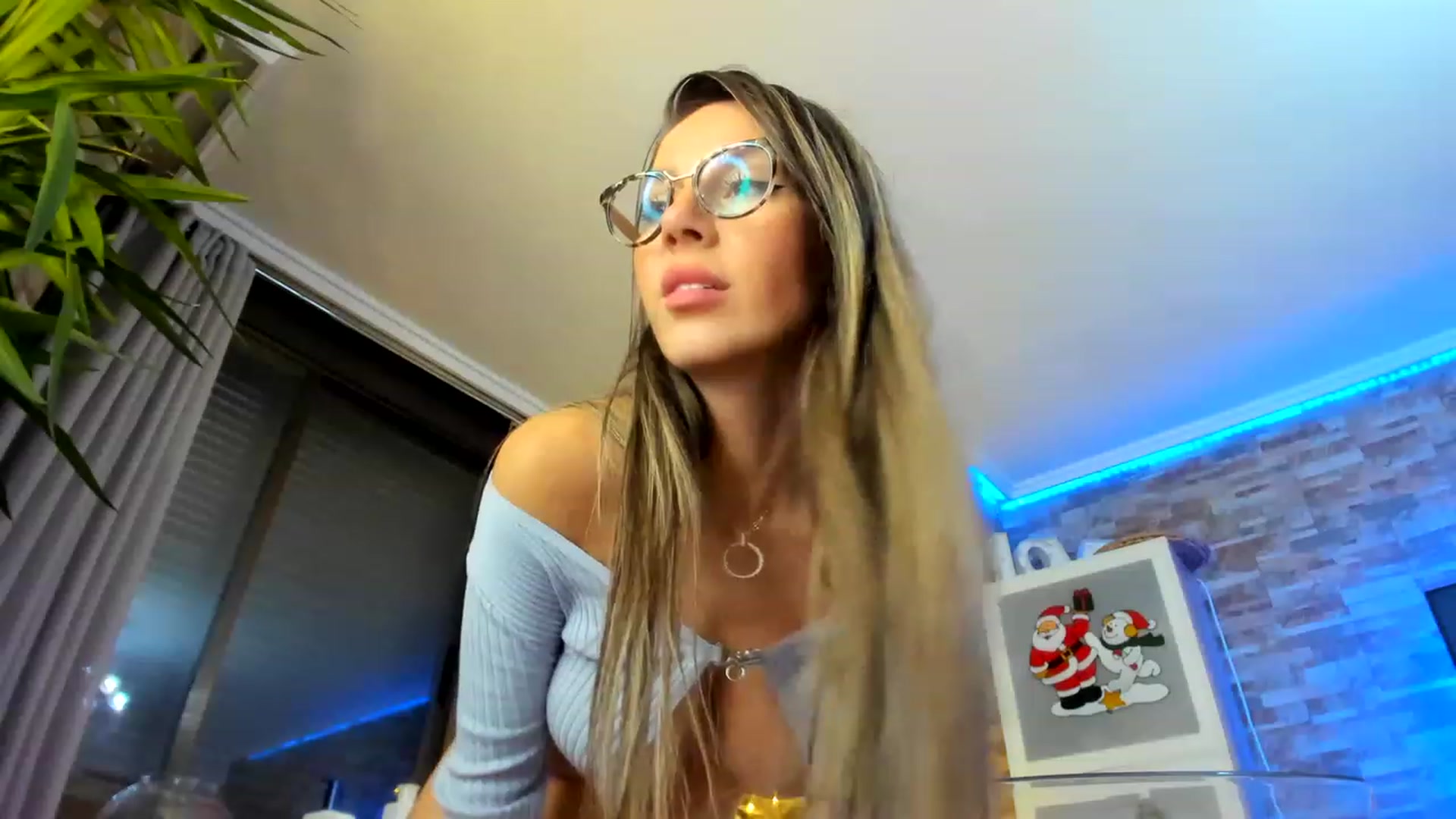 Gallery image thumbnail from AnooKiss's myfreecams stream on, 01/06/2023, 03:04 image 6 of 20