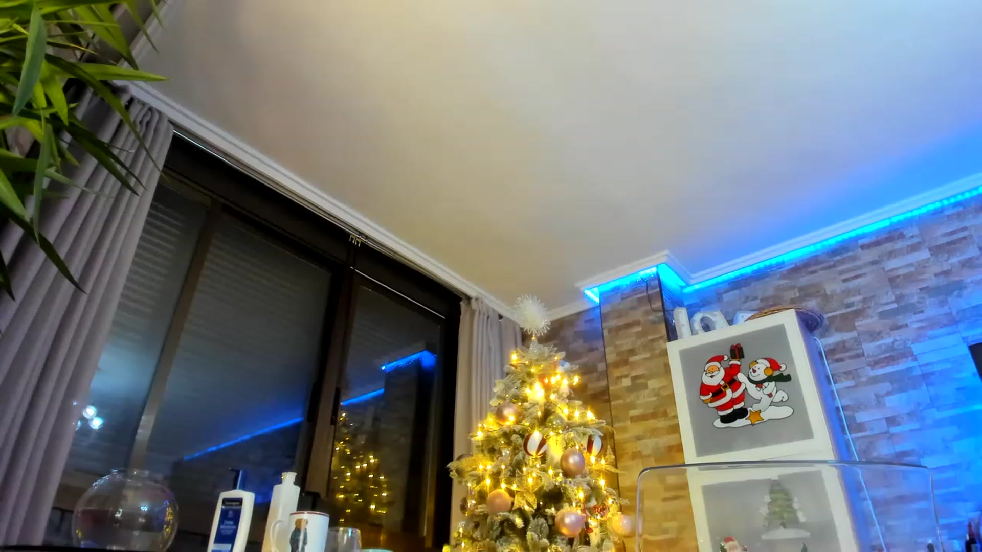 Gallery image thumbnail from AnooKiss's myfreecams stream on, 01/06/2023, 03:04 image 4 of 20