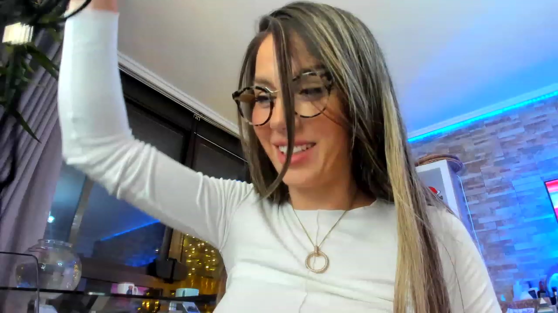 Gallery image thumbnail from AnooKiss's myfreecams stream on, 01/08/2023, 24:09 image 4 of 20
